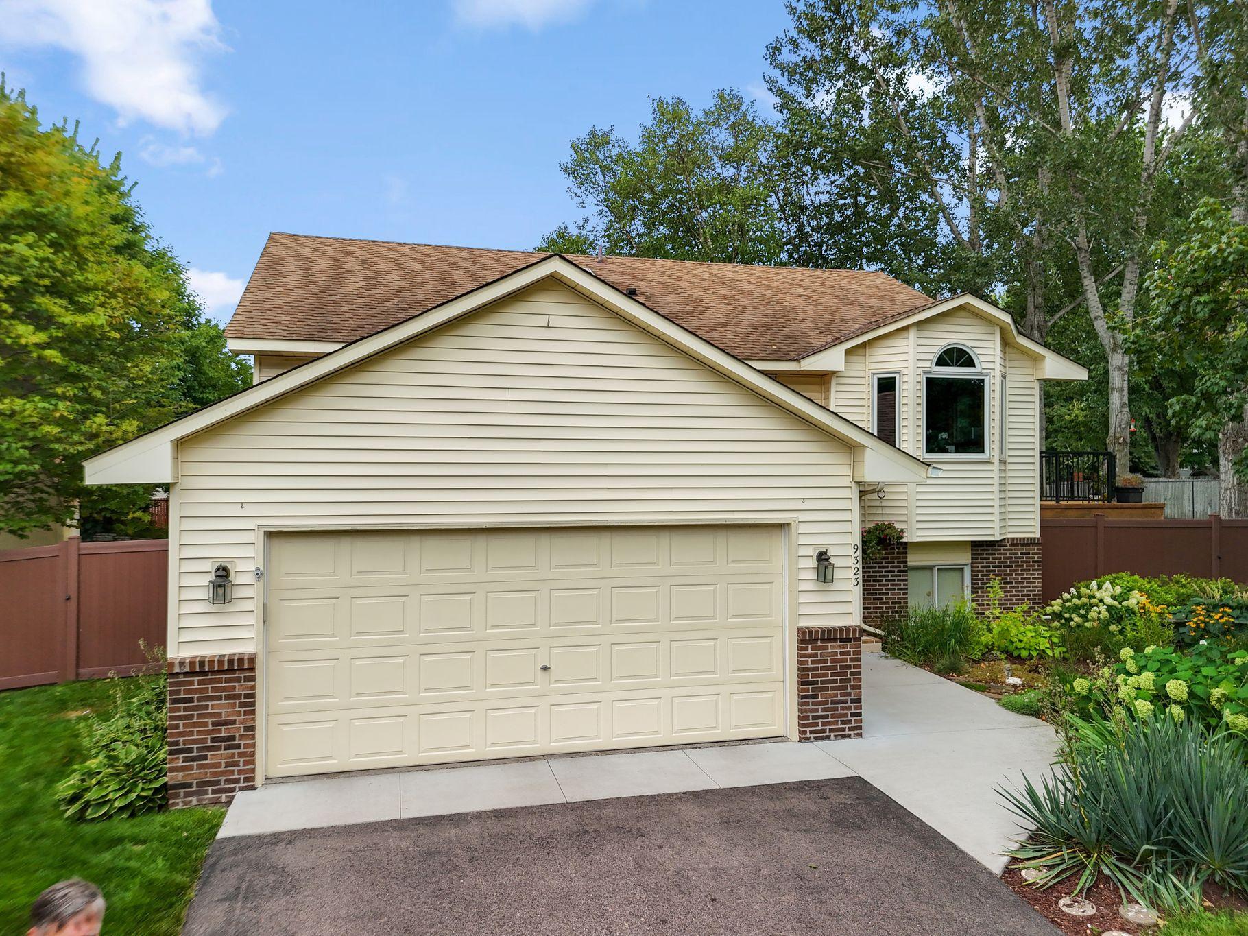 View of Residential at 9323 Jareau Avenue, Cottage Grove MN 55016, Cottage Grove (3 of 41) - Mike Wilen | Minnesota Team Real Estate