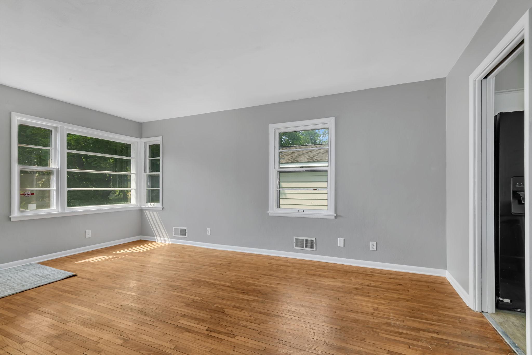 View of Residential at 122 30th Avenue, Saint Cloud MN 56303, Saint Cloud (4 of 23) - Mike Wilen | Minnesota Team Real Estate