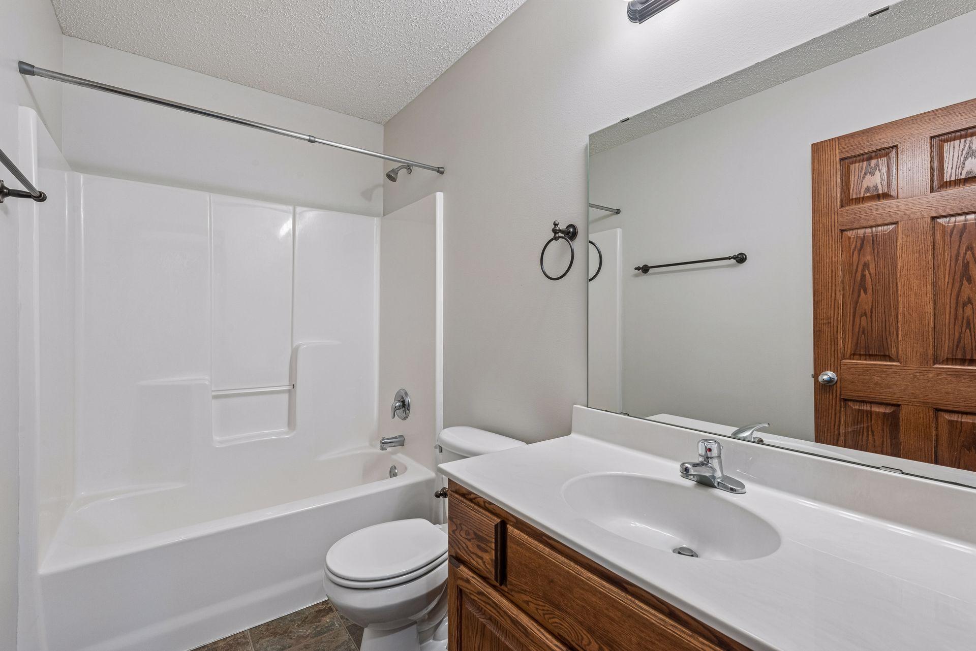 View of Residential at 10611 Kyle Court, Brooklyn Park MN 55443, Brooklyn Park (23 of 49) - Mike Wilen | Minnesota Team Real Estate