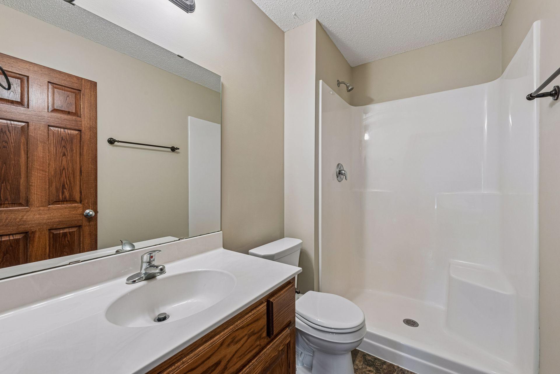 View of Residential at 10611 Kyle Court, Brooklyn Park MN 55443, Brooklyn Park (38 of 49) - Mike Wilen | Minnesota Team Real Estate