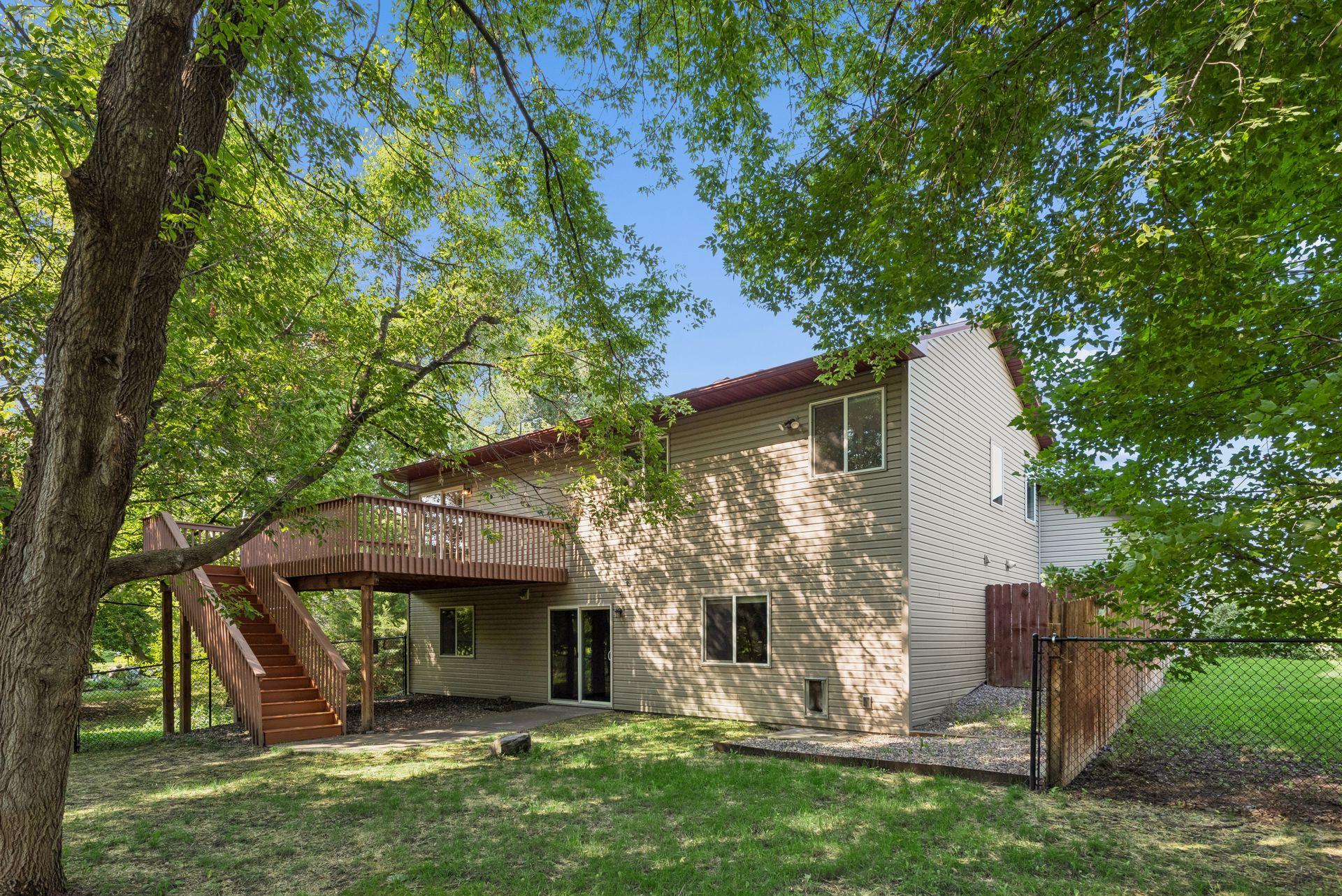 View of Residential at 10611 Kyle Court, Brooklyn Park MN 55443, Brooklyn Park (40 of 49) - Mike Wilen | Minnesota Team Real Estate