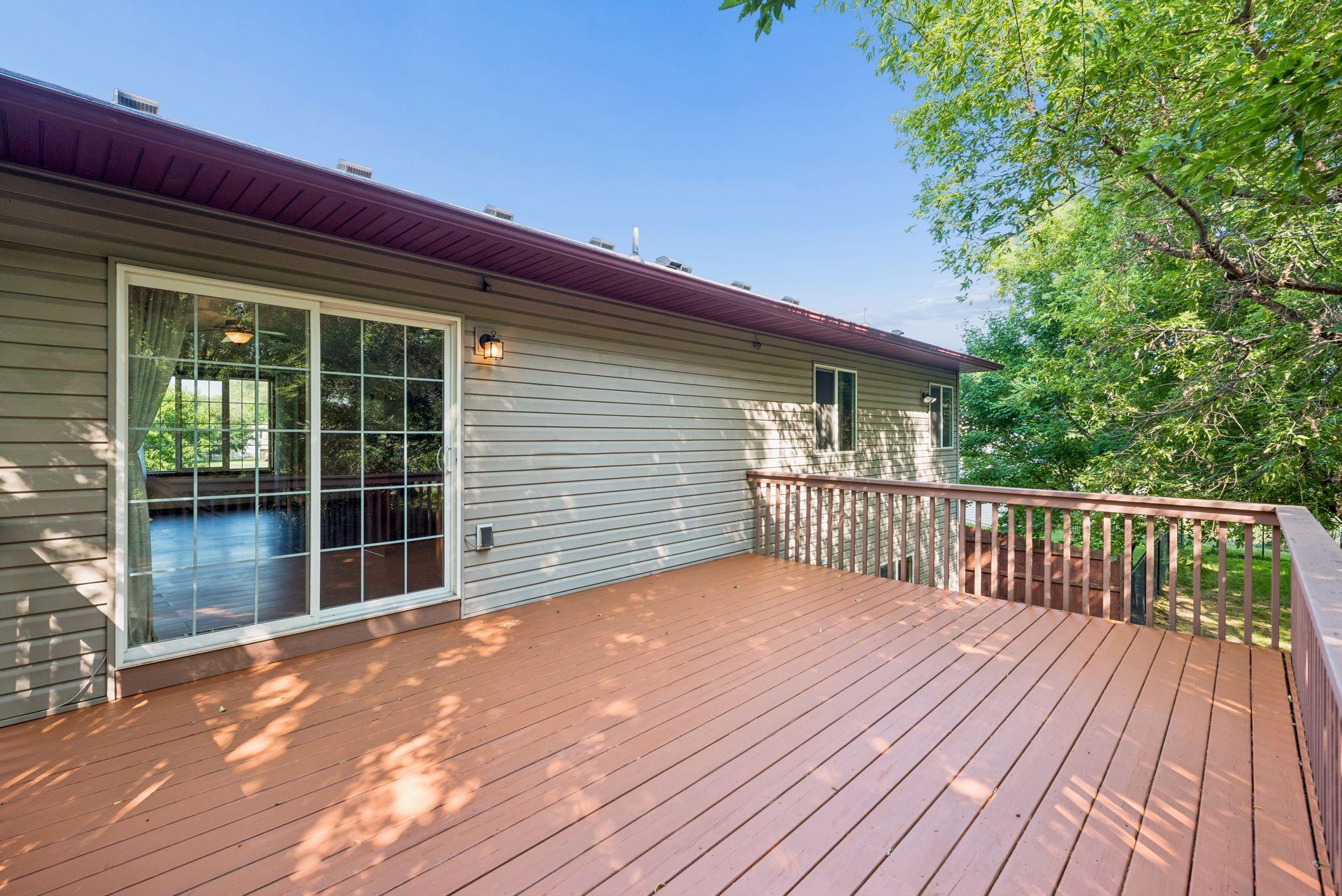 View of Residential at 10611 Kyle Court, Brooklyn Park MN 55443, Brooklyn Park (43 of 49) - Mike Wilen | Minnesota Team Real Estate