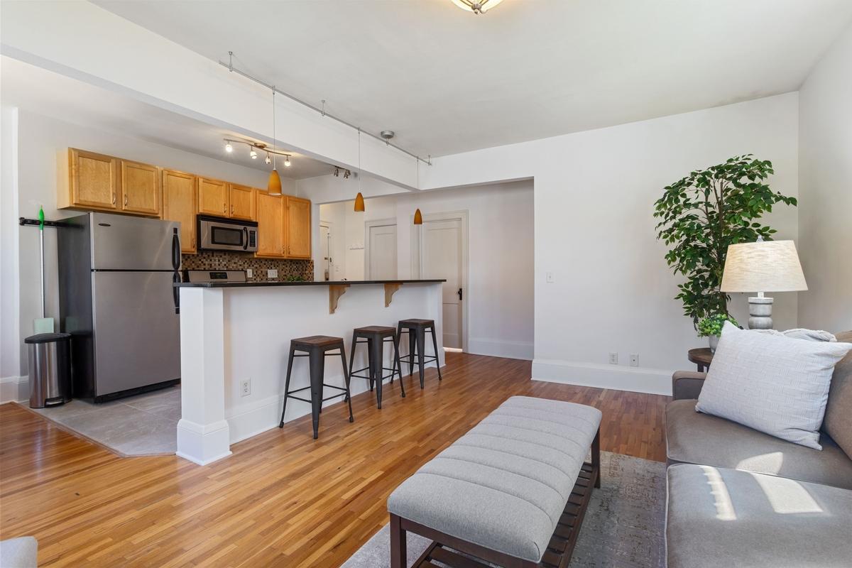 View of Residential at 3520 Emerson Avenue #205, Minneapolis MN 55408, Minneapolis (4 of 13) - Mike Wilen | Minnesota Team Real Estate