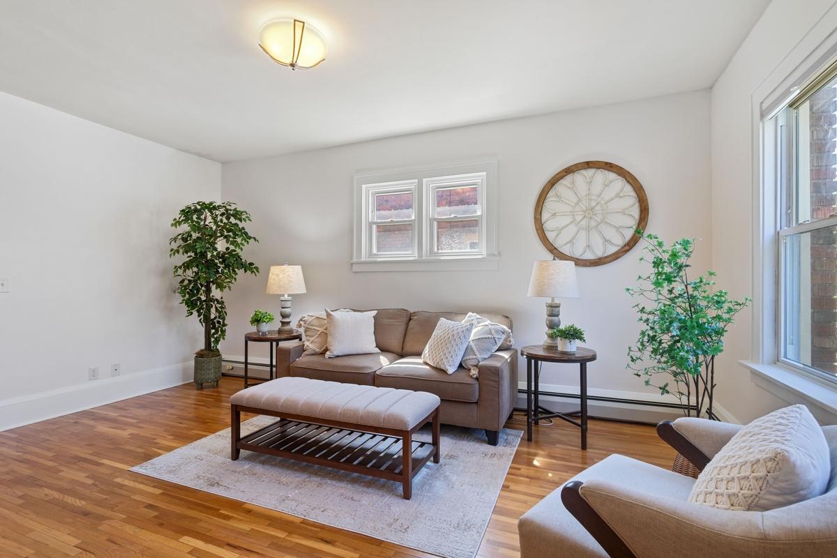 View of Residential at 3520 Emerson Avenue #205, Minneapolis MN 55408, Minneapolis (5 of 13) - Mike Wilen | Minnesota Team Real Estate