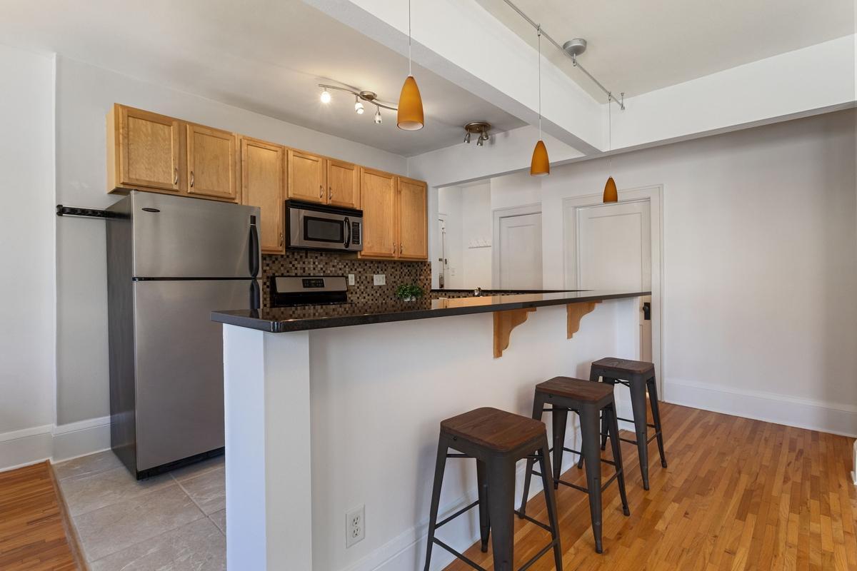 View of Residential at 3520 Emerson Avenue #205, Minneapolis MN 55408, Minneapolis (7 of 13) - Mike Wilen | Minnesota Team Real Estate