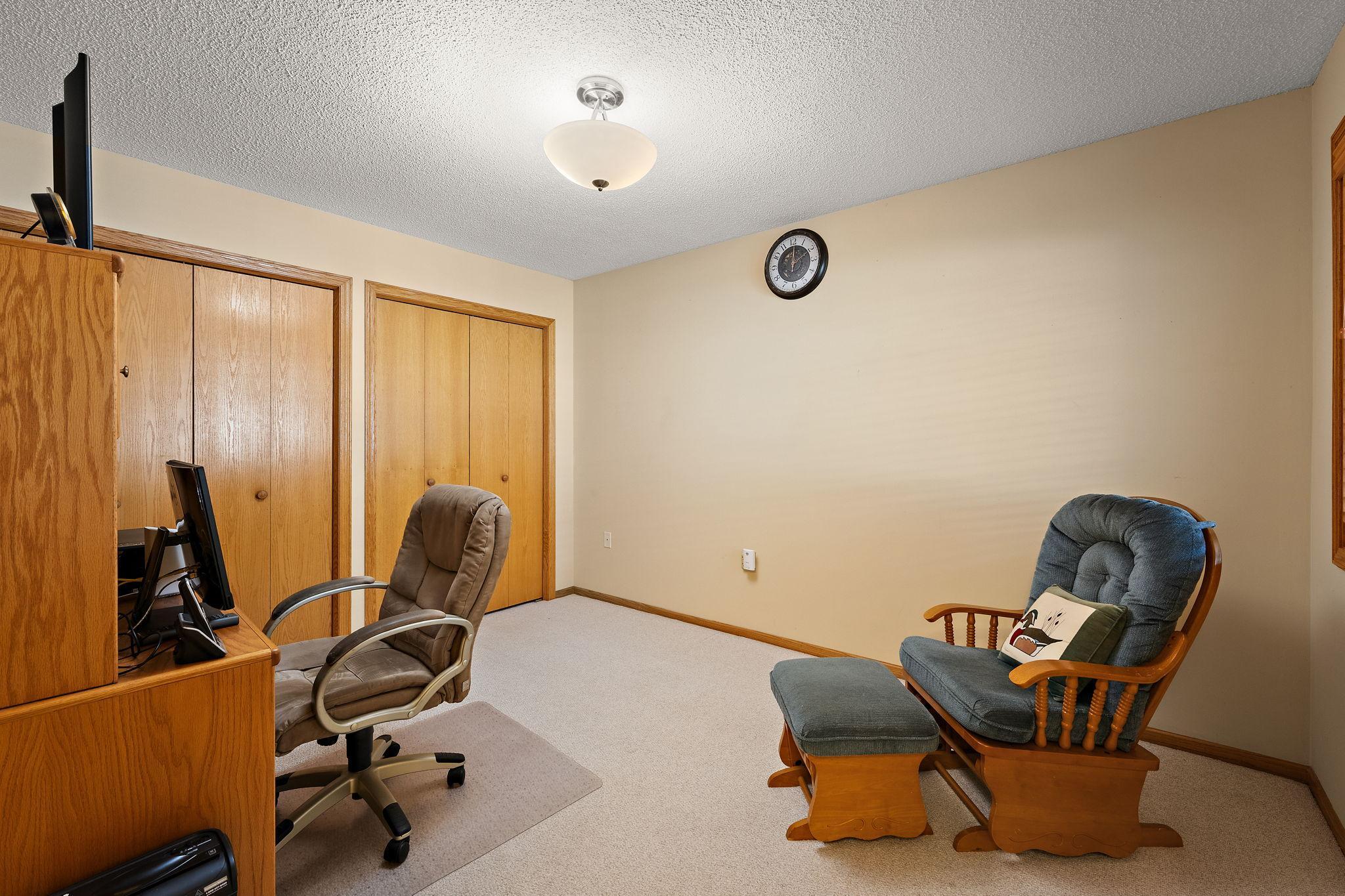 View of Residential at 1991 Granite Avenue, Oakdale MN 55128, Oakdale (19 of 23) - Mike Wilen | Minnesota Team Real Estate