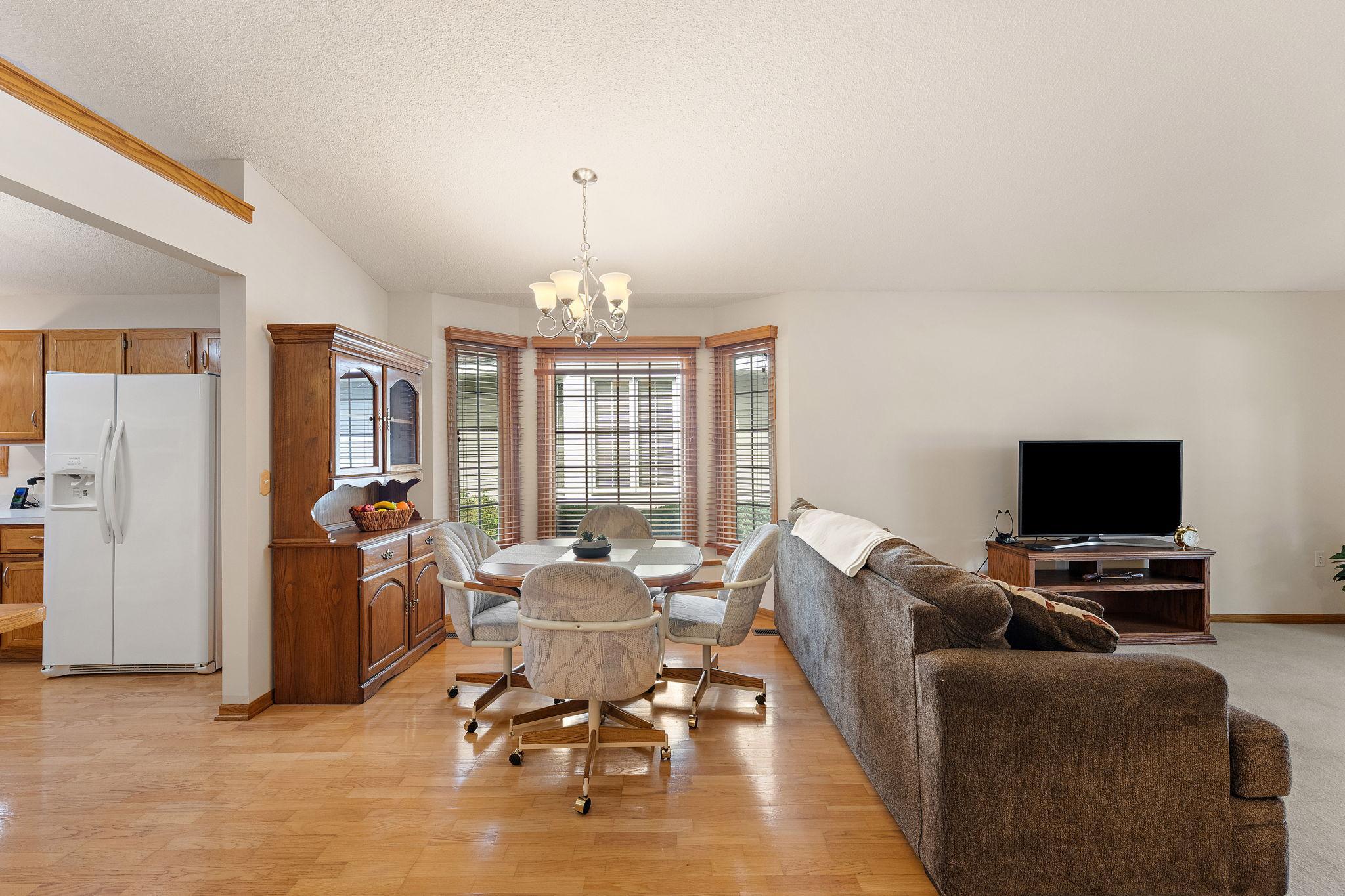 View of Residential at 1991 Granite Avenue, Oakdale MN 55128, Oakdale (12 of 23) - Mike Wilen | Minnesota Team Real Estate