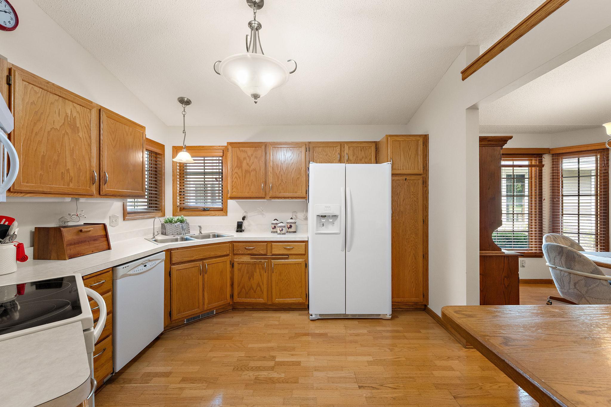 View of Residential at 1991 Granite Avenue, Oakdale MN 55128, Oakdale (15 of 23) - Mike Wilen | Minnesota Team Real Estate