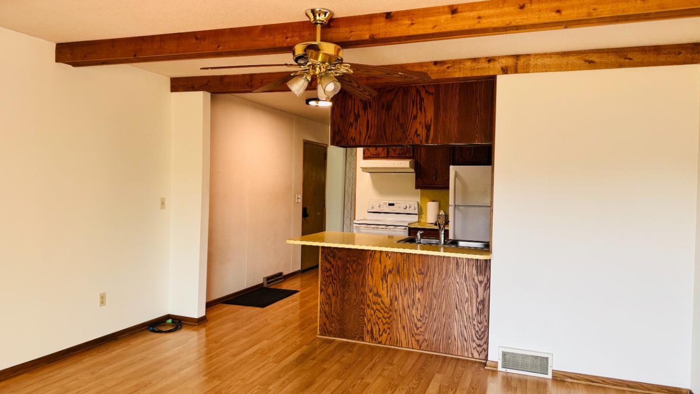View of Residential at 1716 Oakcrest Avenue, Roseville MN 55113, Roseville (9 of 25) - Mike Wilen | Minnesota Team Real Estate