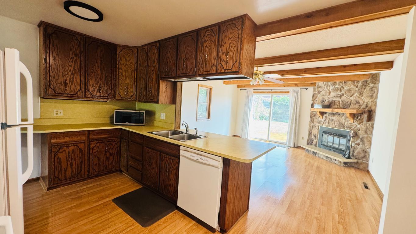 View of Residential at 1716 Oakcrest Avenue, Roseville MN 55113, Roseville (6 of 25) - Mike Wilen | Minnesota Team Real Estate