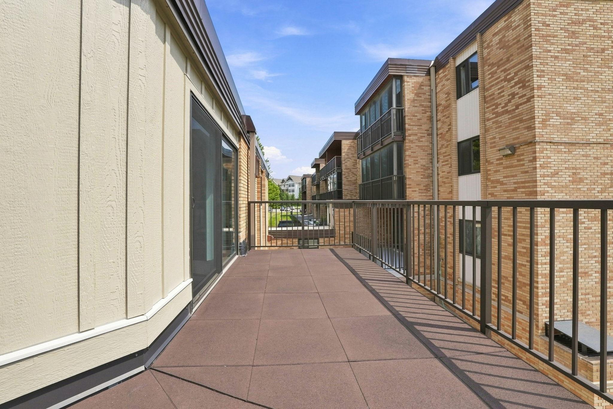 View of Residential at 2700 Oxford Street #116, Roseville MN 55113, Roseville (25 of 40) - Mike Wilen | Minnesota Team Real Estate