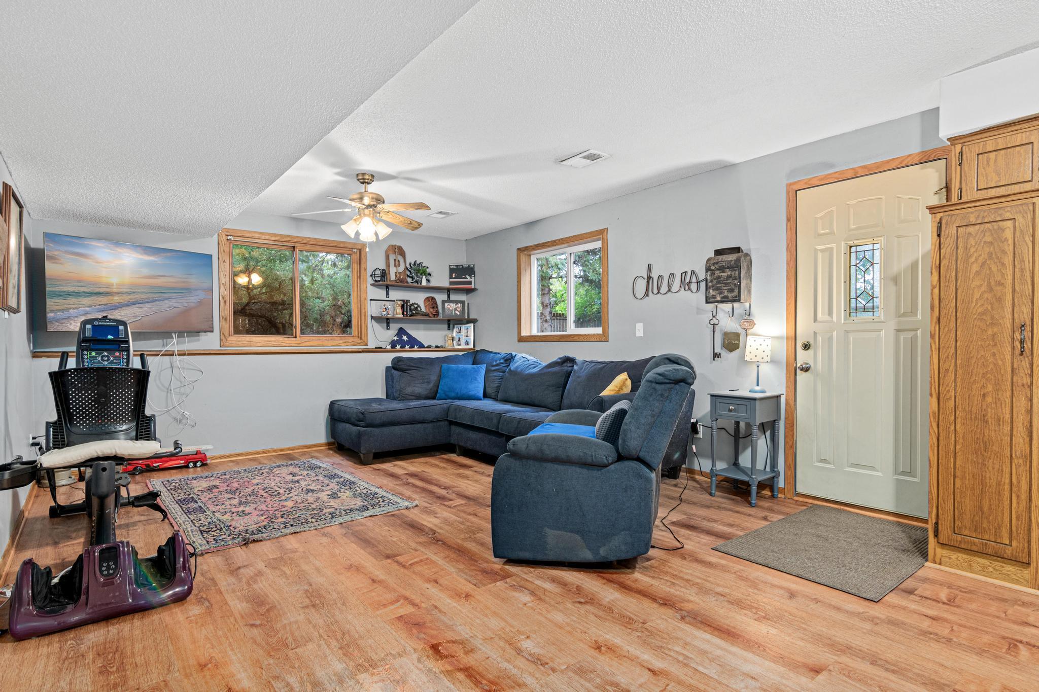 View of Residential at 998 99th Lane, Blaine MN 55434, Blaine (22 of 38) - Mike Wilen | Minnesota Team Real Estate