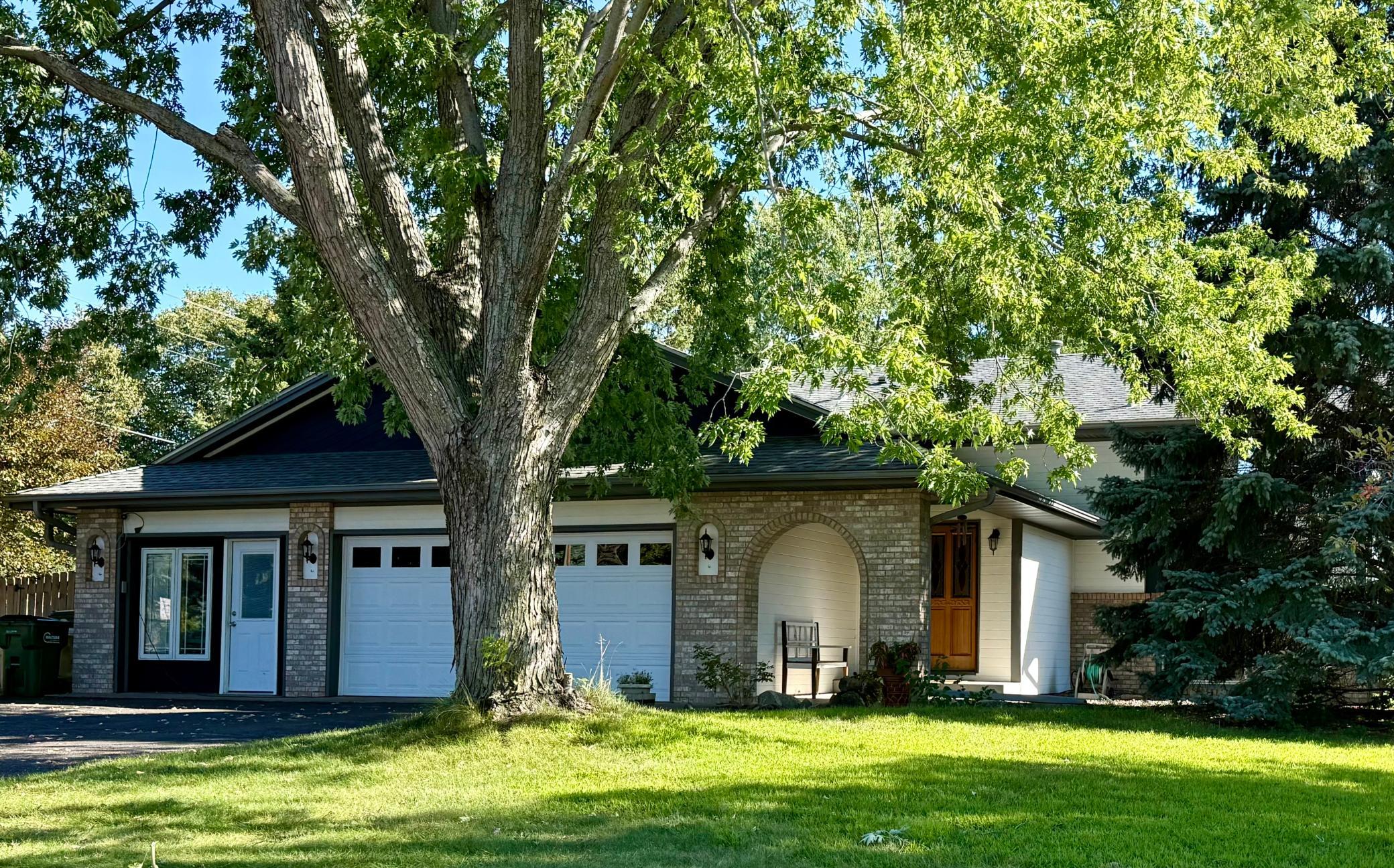 View of Residential at 998 99th Lane, Blaine MN 55434, Blaine - Mike Wilen | Minnesota Team Real Estate