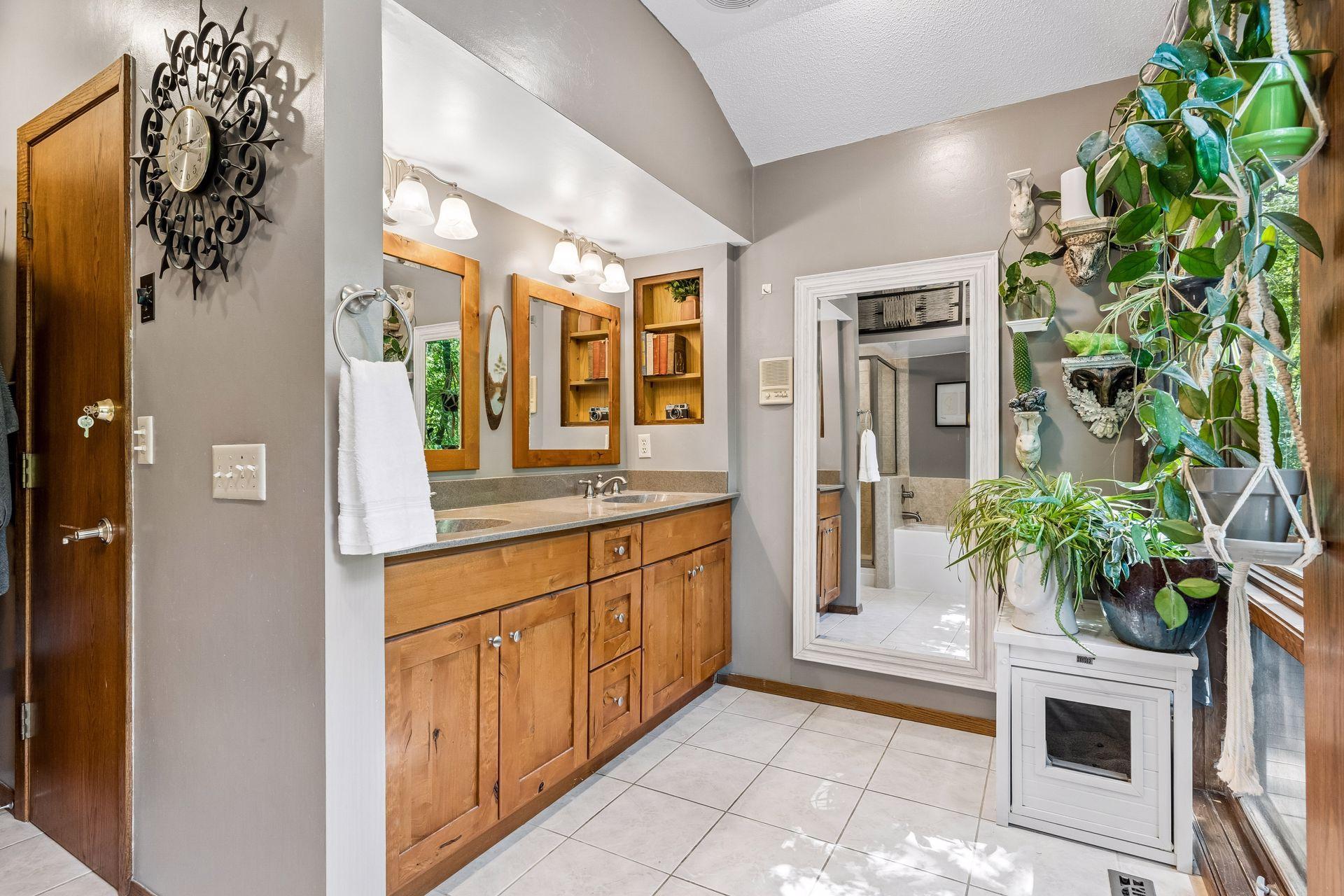 View of Residential at 4643 Wild Canyon Trail, Woodbury MN 55129, Woodbury (27 of 52) - Mike Wilen | Minnesota Team Real Estate