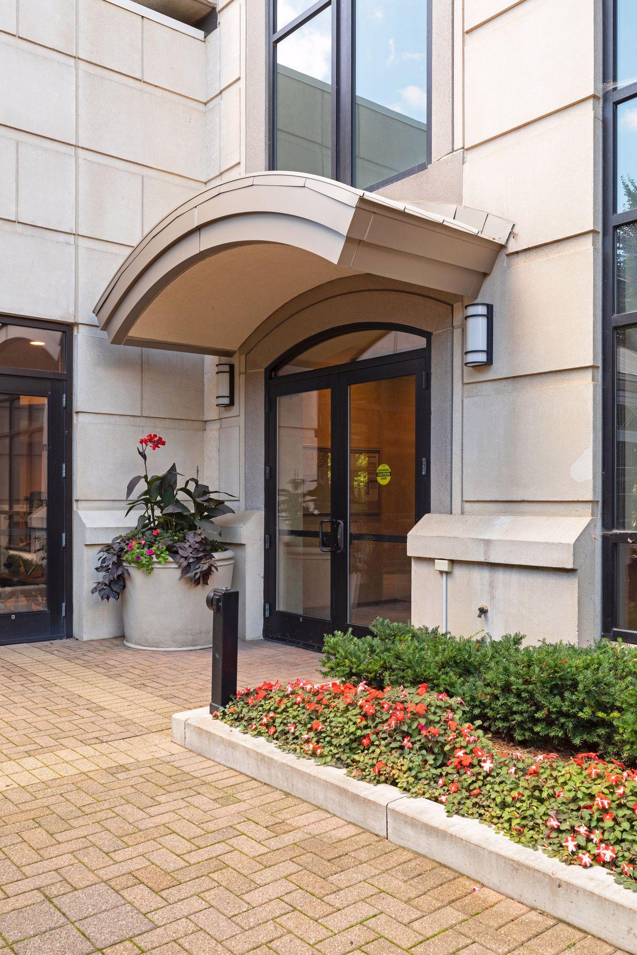 View of Residential at 575 10th Street, Minneapolis MN 55404, Minneapolis (103 of 105) - Mike Wilen | Minnesota Team Real Estate