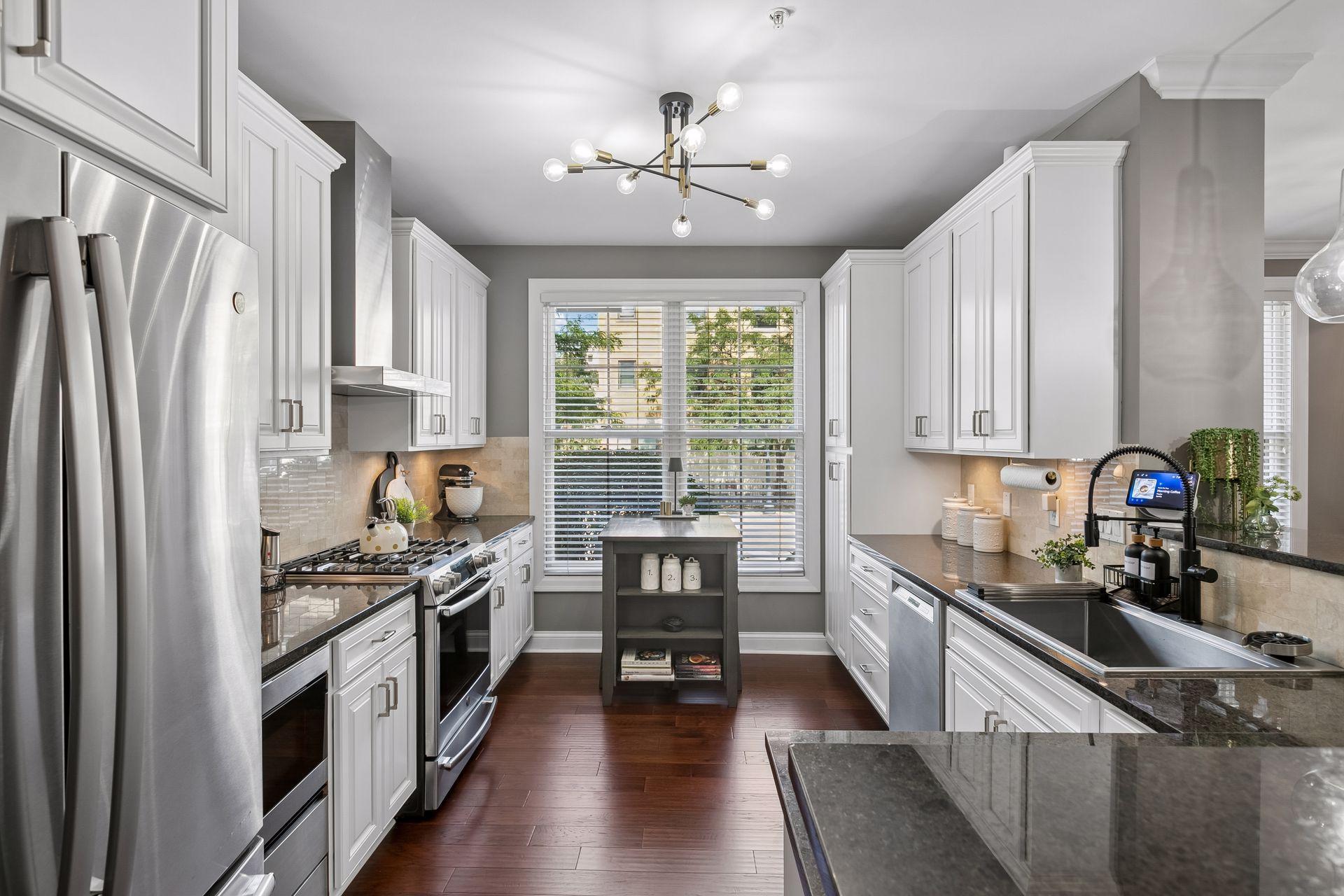 View of Residential at 575 10th Street, Minneapolis MN 55404, Minneapolis (18 of 105) - Mike Wilen | Minnesota Team Real Estate
