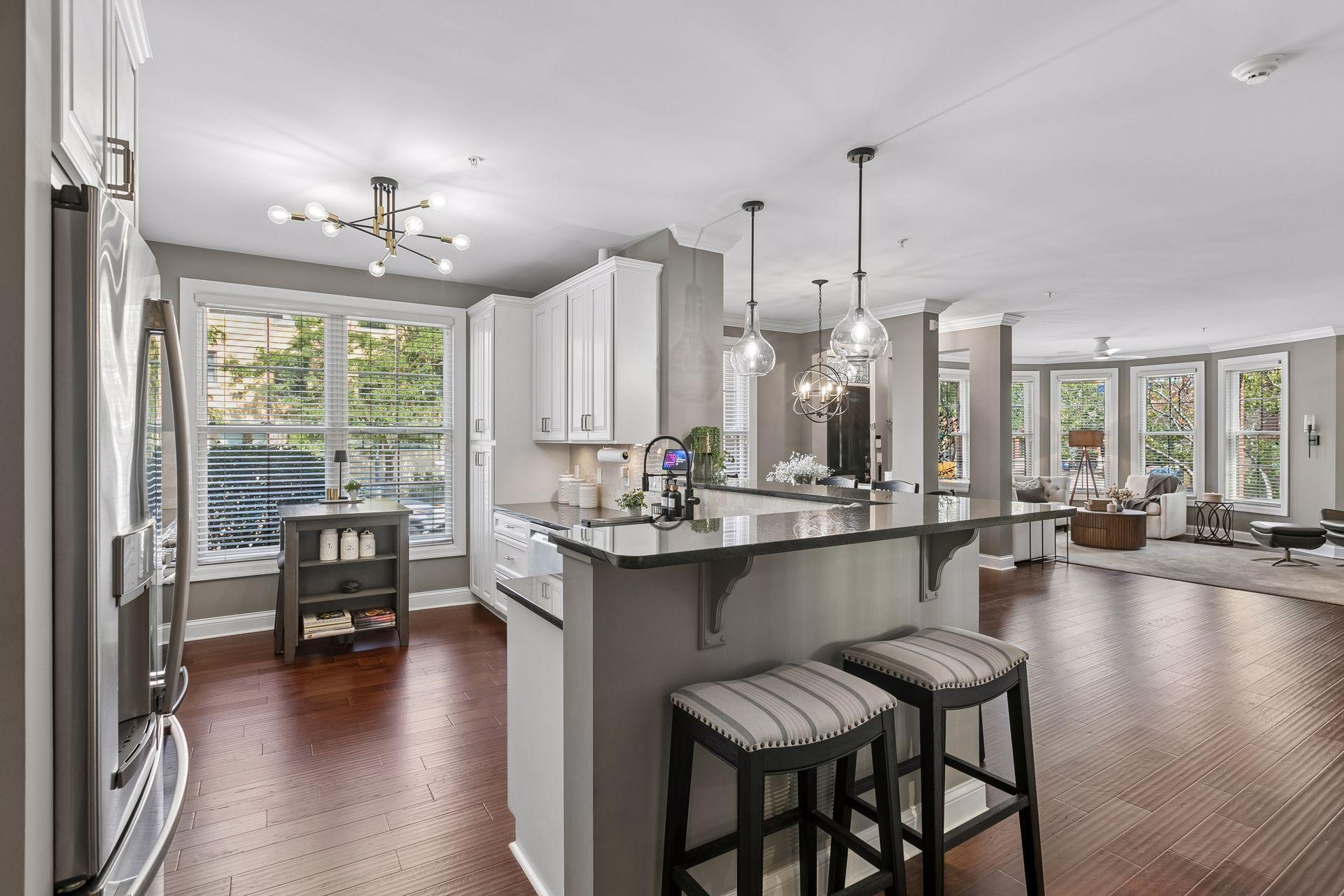 View of Residential at 575 10th Street, Minneapolis MN 55404, Minneapolis (17 of 105) - Mike Wilen | Minnesota Team Real Estate