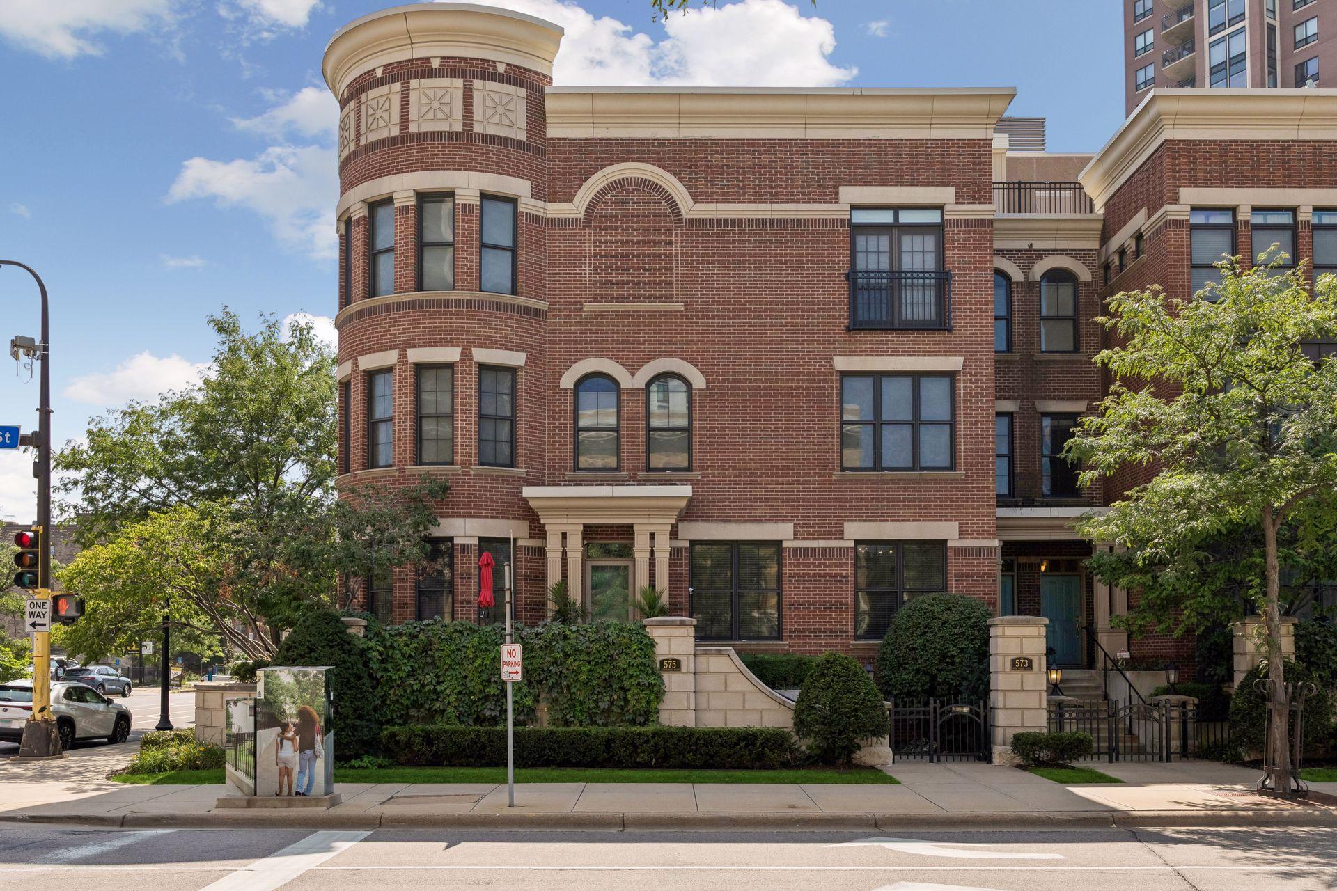 View of Residential at 575 10th Street, Minneapolis MN 55404, Minneapolis (96 of 105) - Mike Wilen | Minnesota Team Real Estate