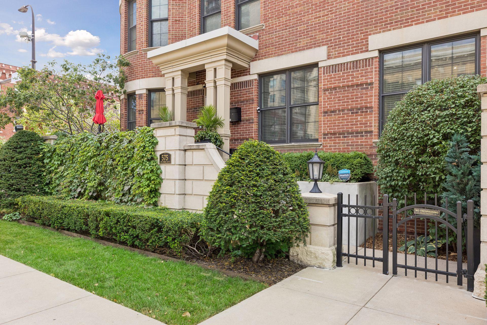 View of Residential at 575 10th Street, Minneapolis MN 55404, Minneapolis (2 of 105) - Mike Wilen | Minnesota Team Real Estate