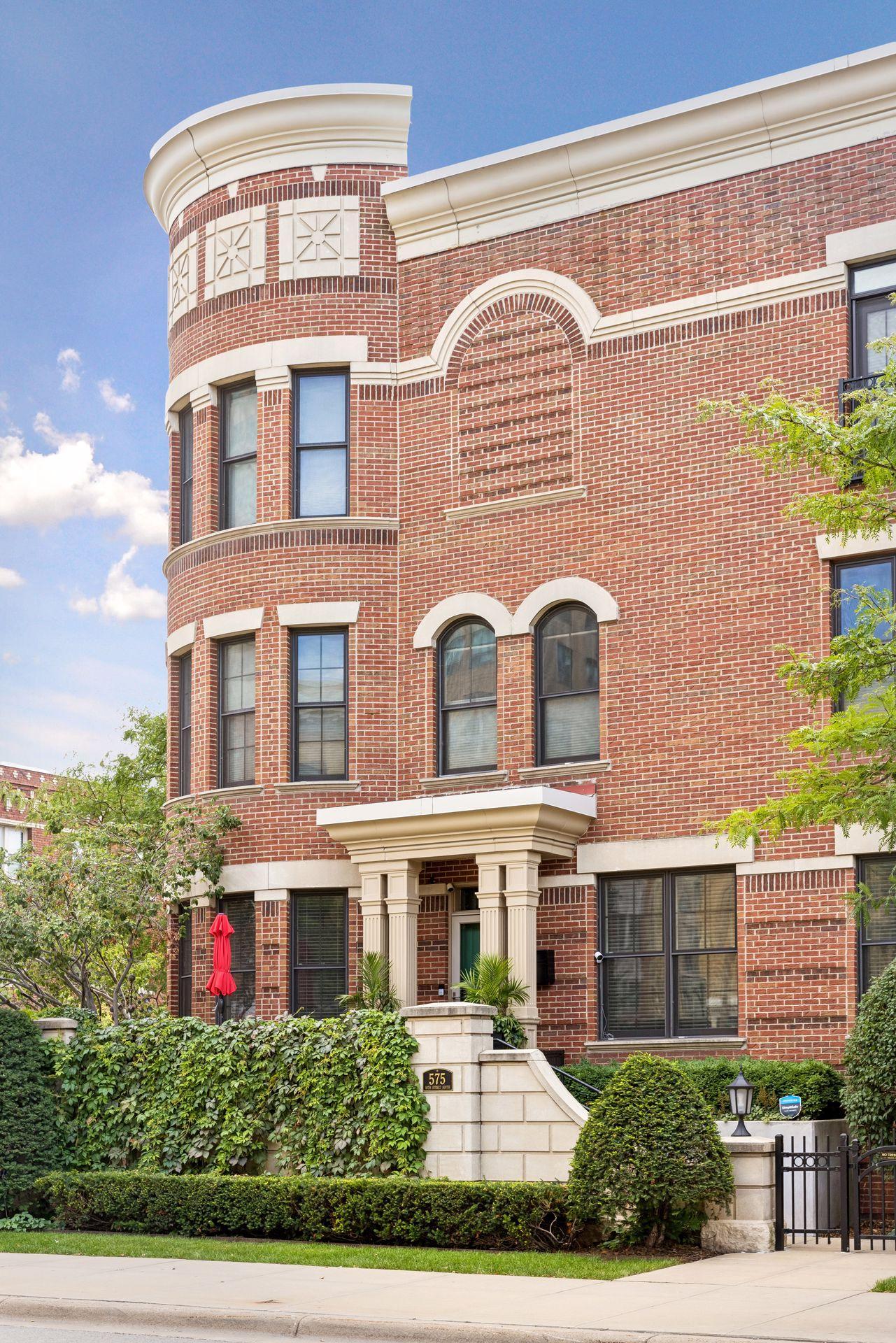 View of Residential at 575 10th Street, Minneapolis MN 55404, Minneapolis (94 of 105) - Mike Wilen | Minnesota Team Real Estate