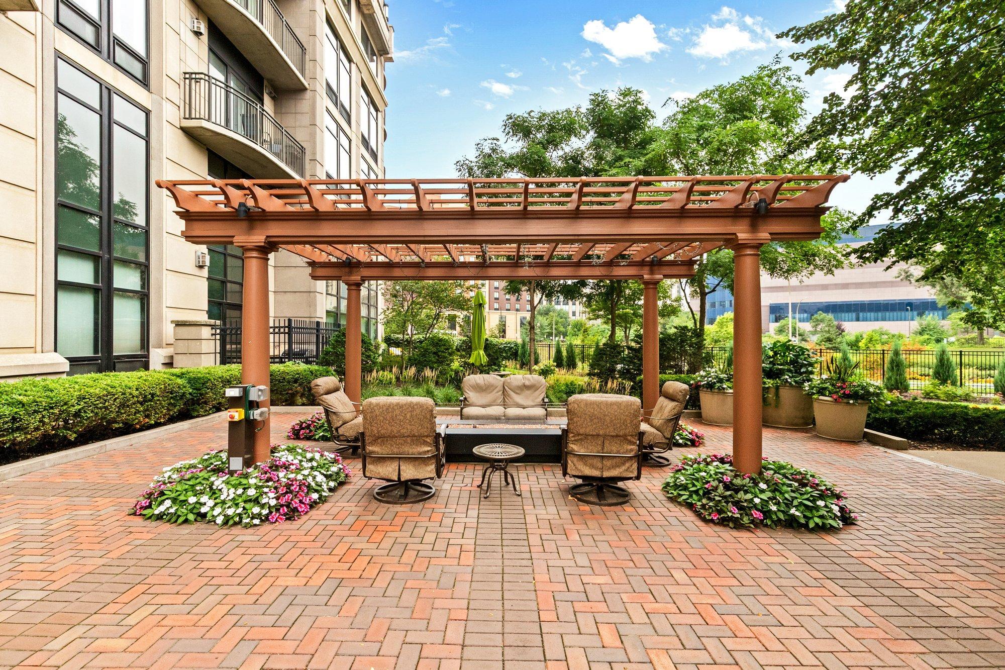 View of Residential at 575 10th Street, Minneapolis MN 55404, Minneapolis (86 of 105) - Mike Wilen | Minnesota Team Real Estate