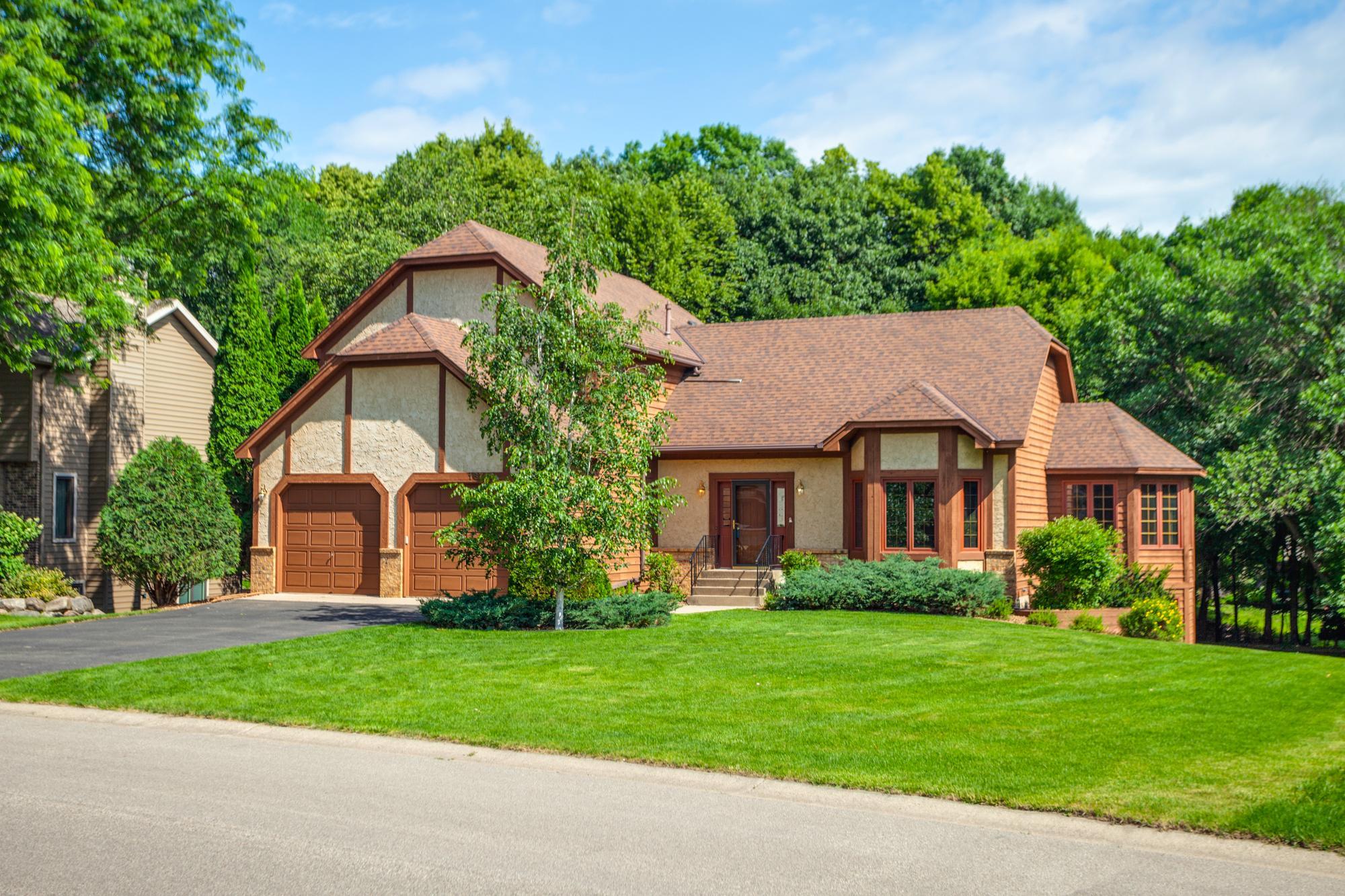 View of Residential at 16760 Manor Road, Eden Prairie MN 55346, Eden Prairie - Mike Wilen | Minnesota Team Real Estate