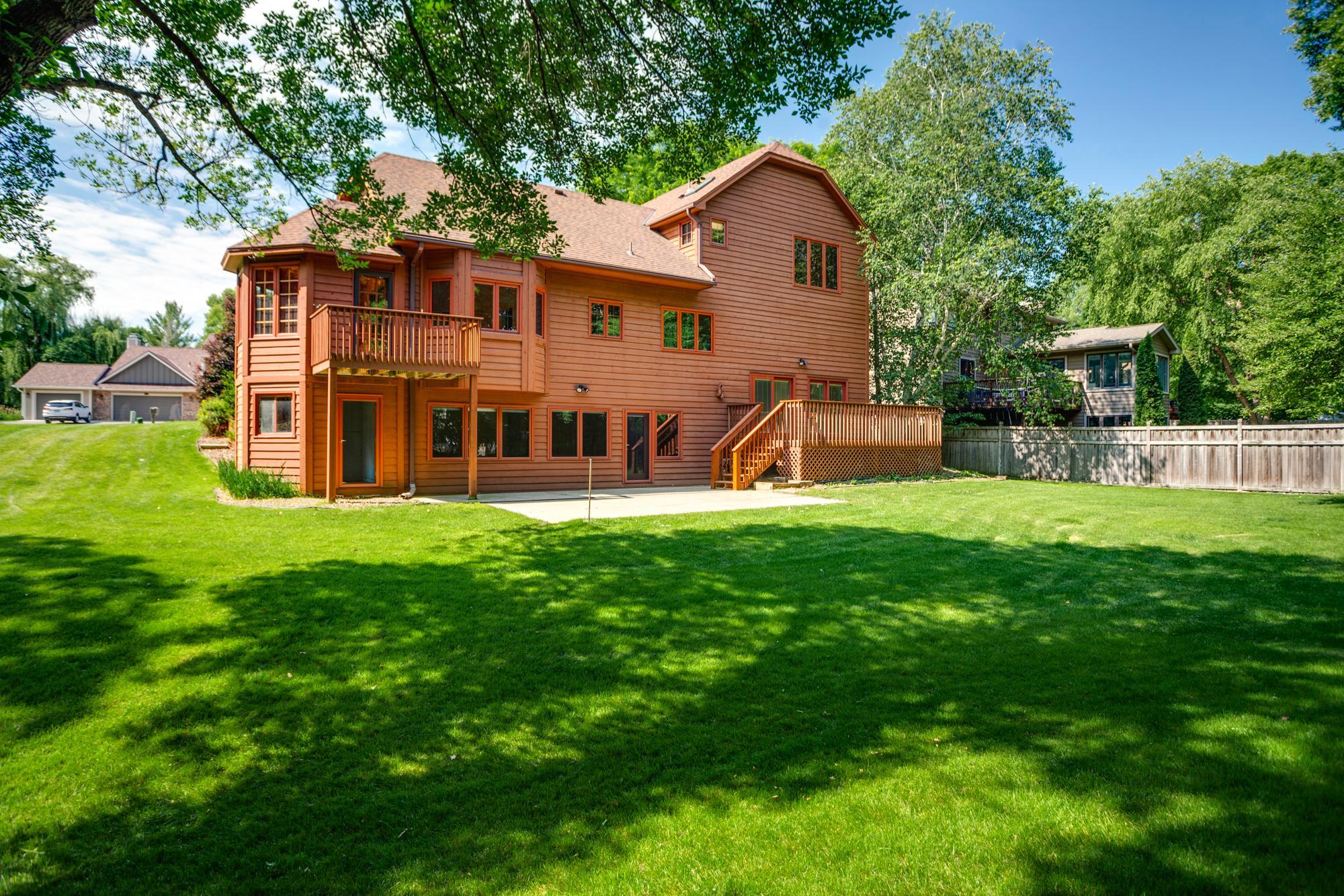 View of Residential at 16760 Manor Road, Eden Prairie MN 55346, Eden Prairie (9 of 37) - Mike Wilen | Minnesota Team Real Estate