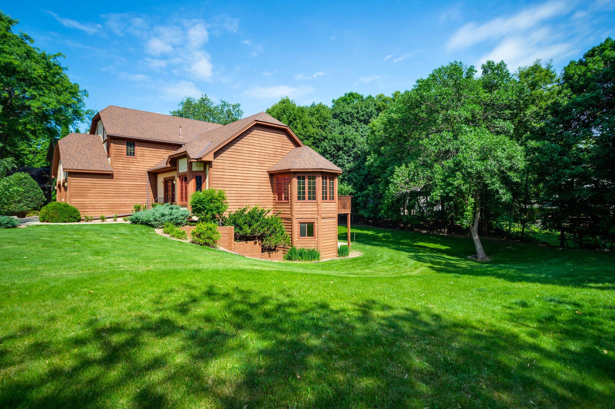 View of Residential at 16760 Manor Road, Eden Prairie MN 55346, Eden Prairie (32 of 37) - Mike Wilen | Minnesota Team Real Estate