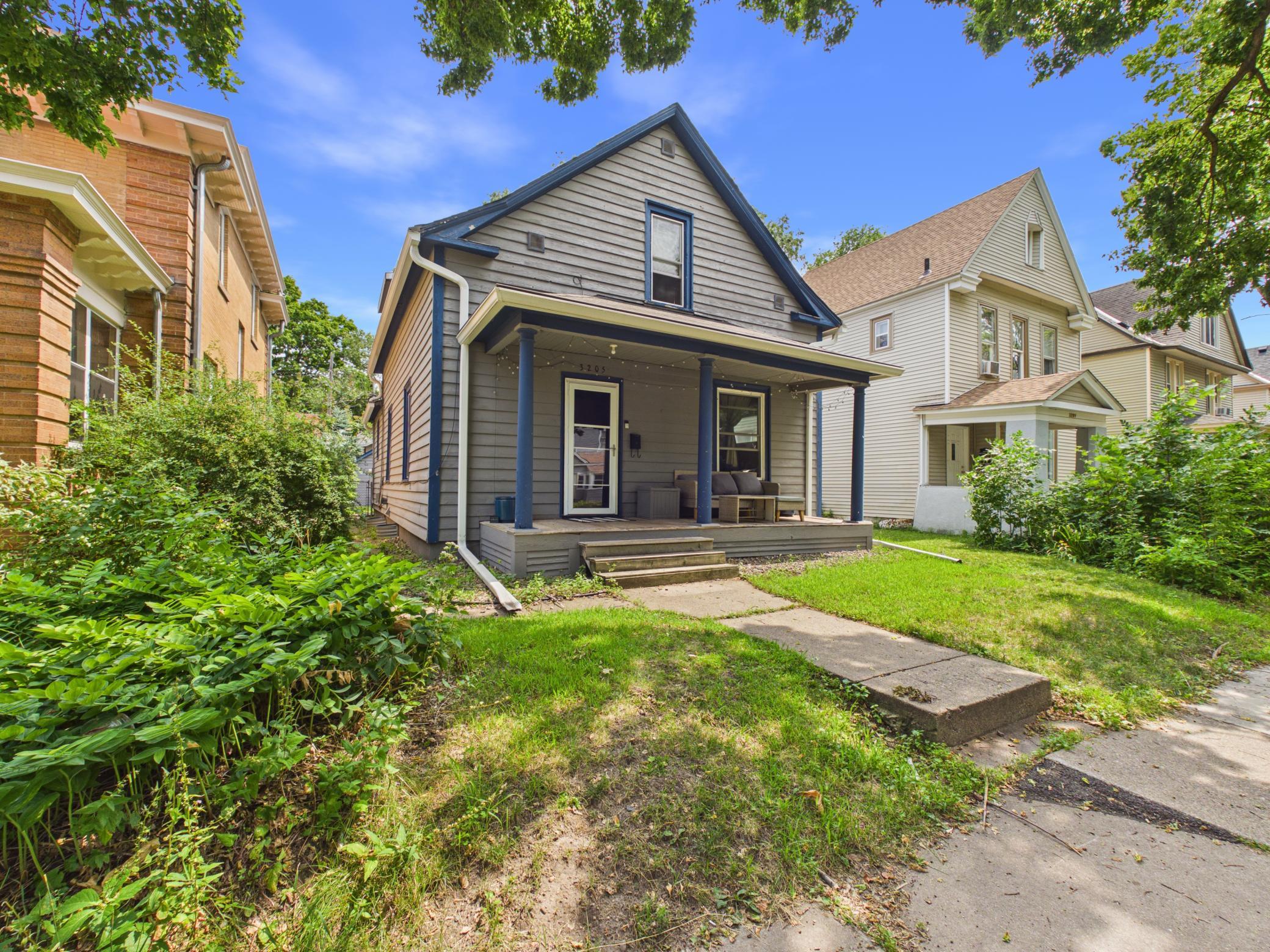 View of Residential at 3205 Elliot Avenue, Minneapolis MN 55407, Minneapolis (2 of 26) - Mike Wilen | Minnesota Team Real Estate