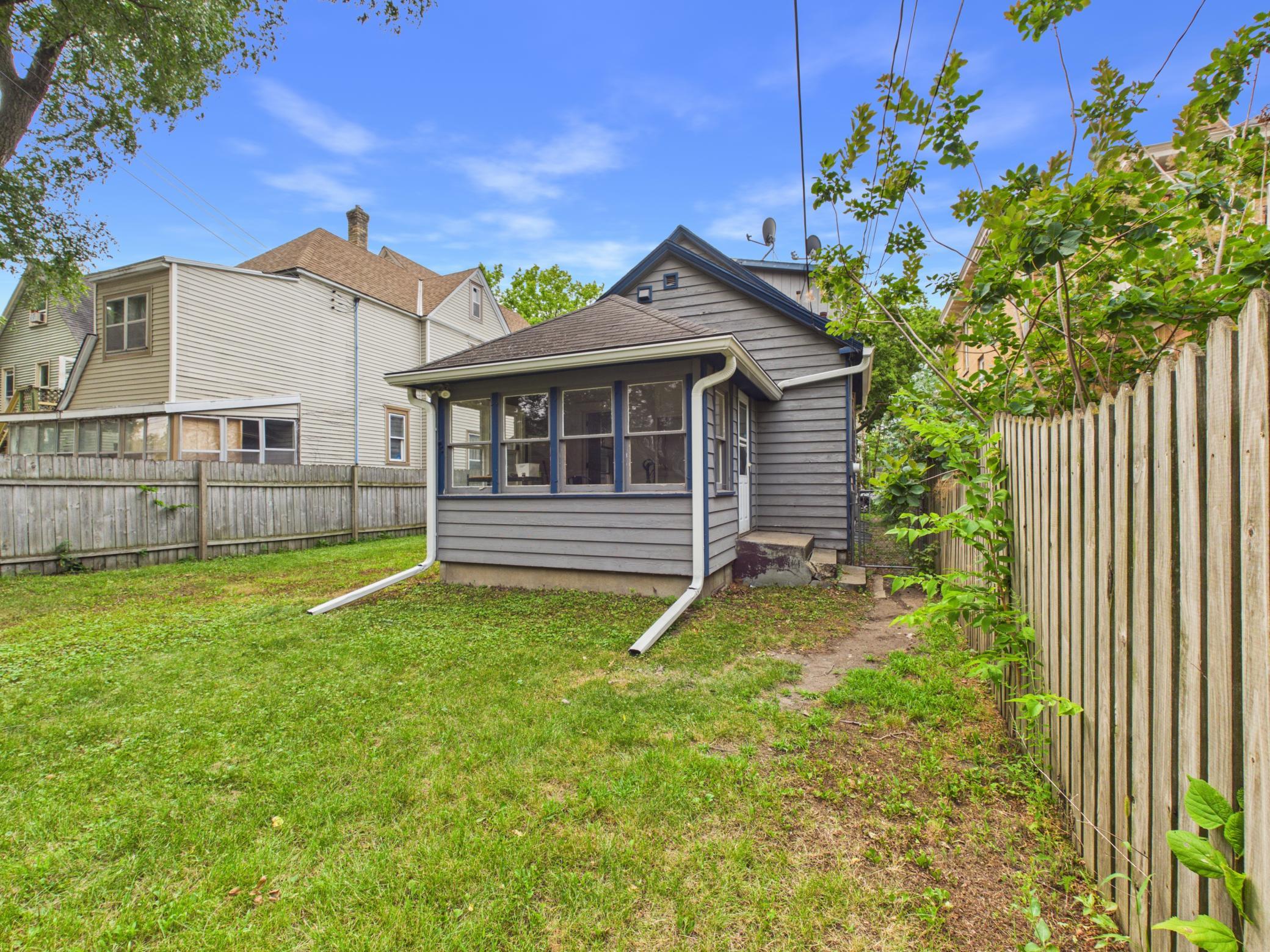 View of Residential at 3205 Elliot Avenue, Minneapolis MN 55407, Minneapolis (22 of 26) - Mike Wilen | Minnesota Team Real Estate