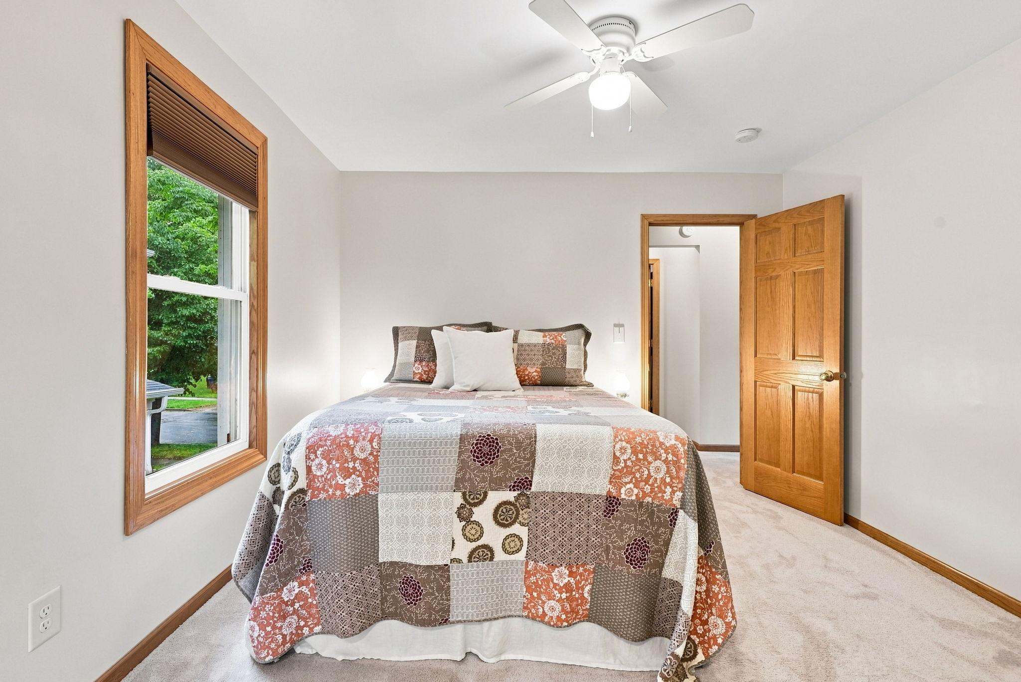 View of Residential at 718 Manomin Avenue, Saint Paul MN 55107, Saint Paul (17 of 50) - Mike Wilen | Minnesota Team Real Estate