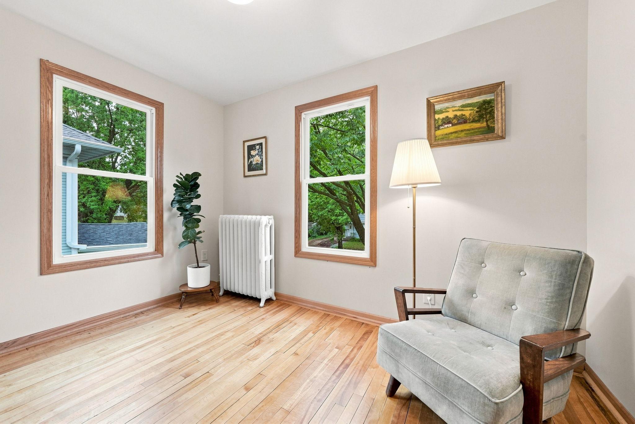 View of Residential at 718 Manomin Avenue, Saint Paul MN 55107, Saint Paul (23 of 50) - Mike Wilen | Minnesota Team Real Estate
