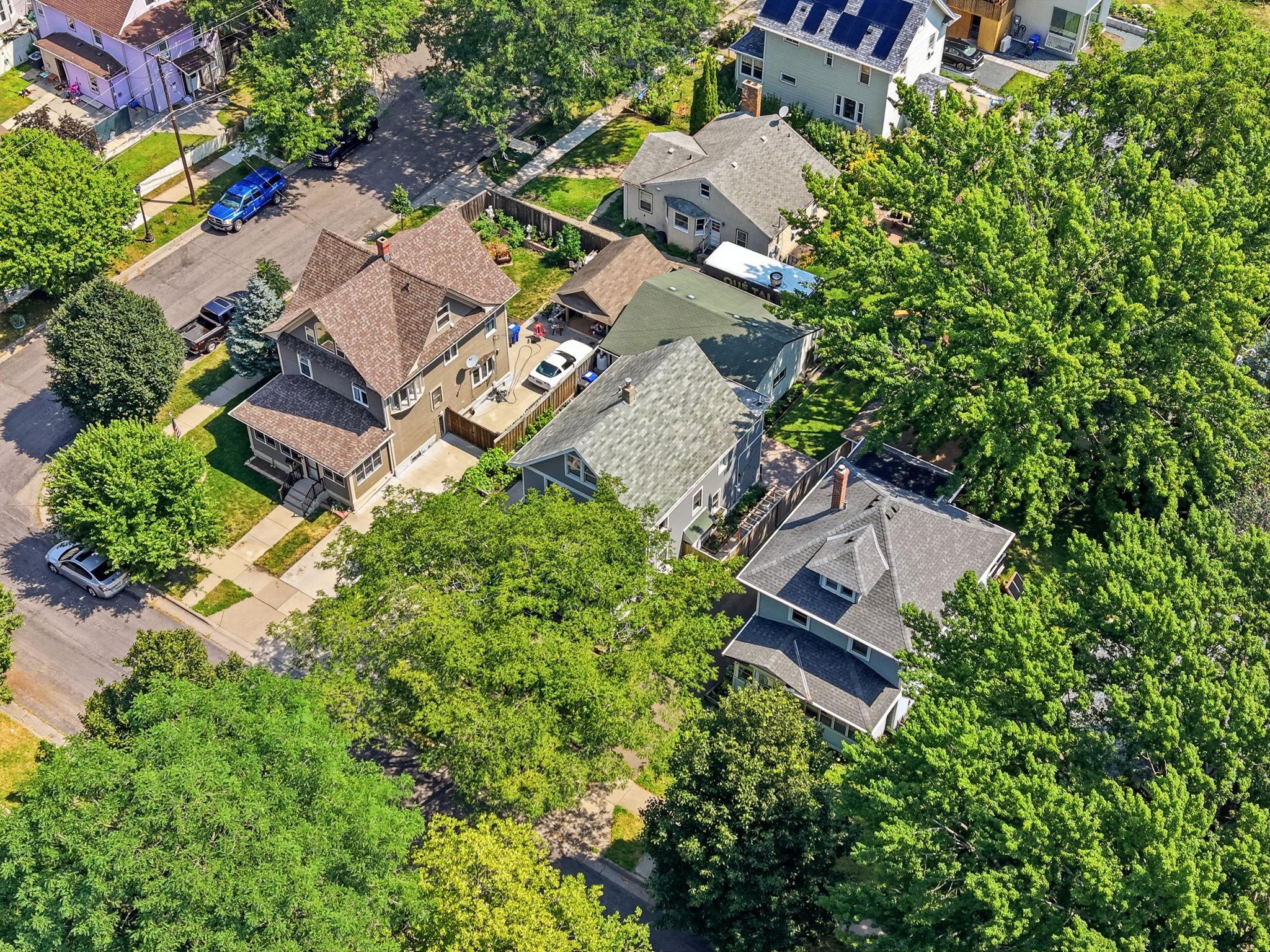 View of Residential at 718 Manomin Avenue, Saint Paul MN 55107, Saint Paul (39 of 50) - Mike Wilen | Minnesota Team Real Estate