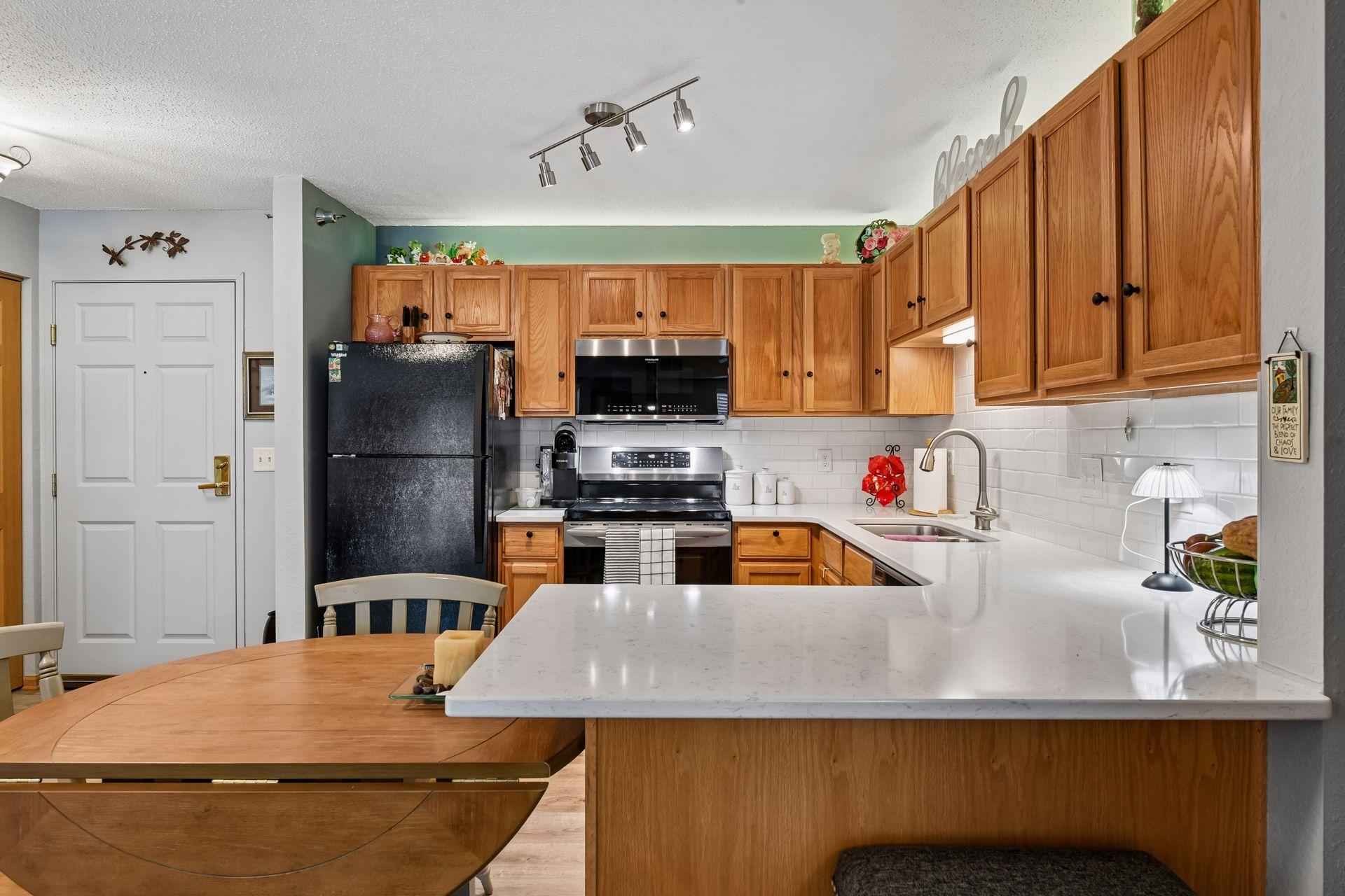 View of Residential at 1321 Lake Drive #123, Chanhassen MN 55317, Chanhassen (8 of 32) - Mike Wilen | Minnesota Team Real Estate