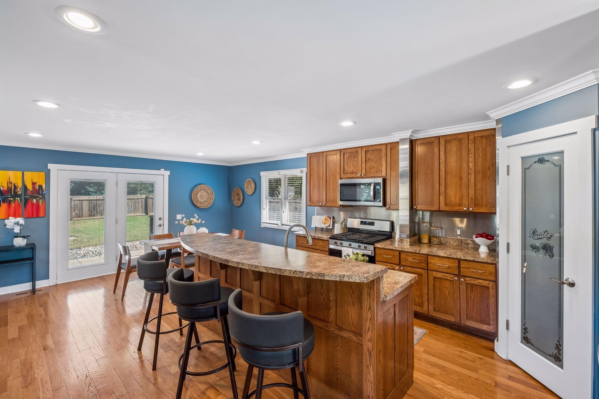View of Residential at 10301 Vincent Avenue, Bloomington MN 55431, Bloomington (6 of 43) - Mike Wilen | Minnesota Team Real Estate