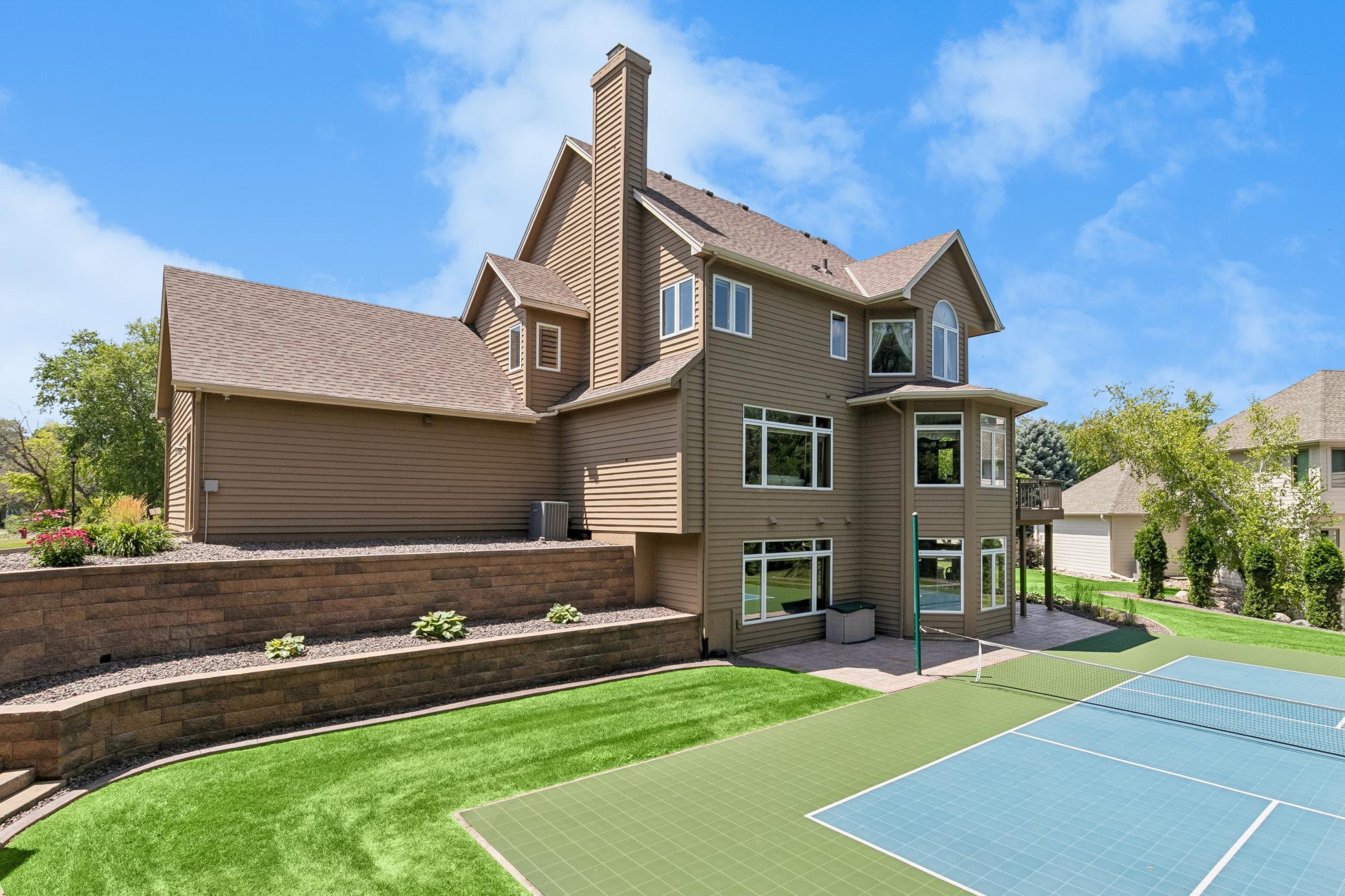 View of Residential at 2078 Royale Drive, Eagan MN 55122, Eagan (69 of 74) - Mike Wilen | Minnesota Team Real Estate