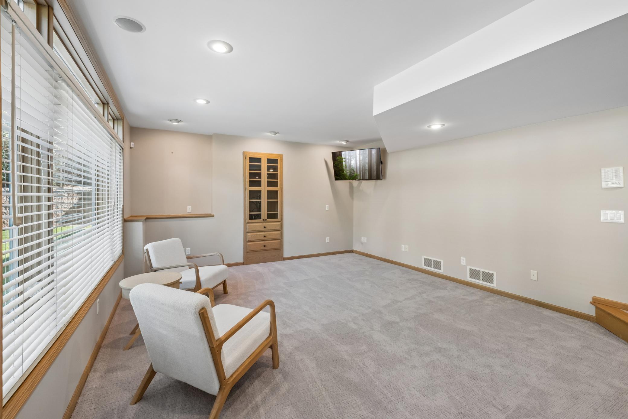 View of Residential at 2078 Royale Drive, Eagan MN 55122, Eagan (57 of 74) - Mike Wilen | Minnesota Team Real Estate