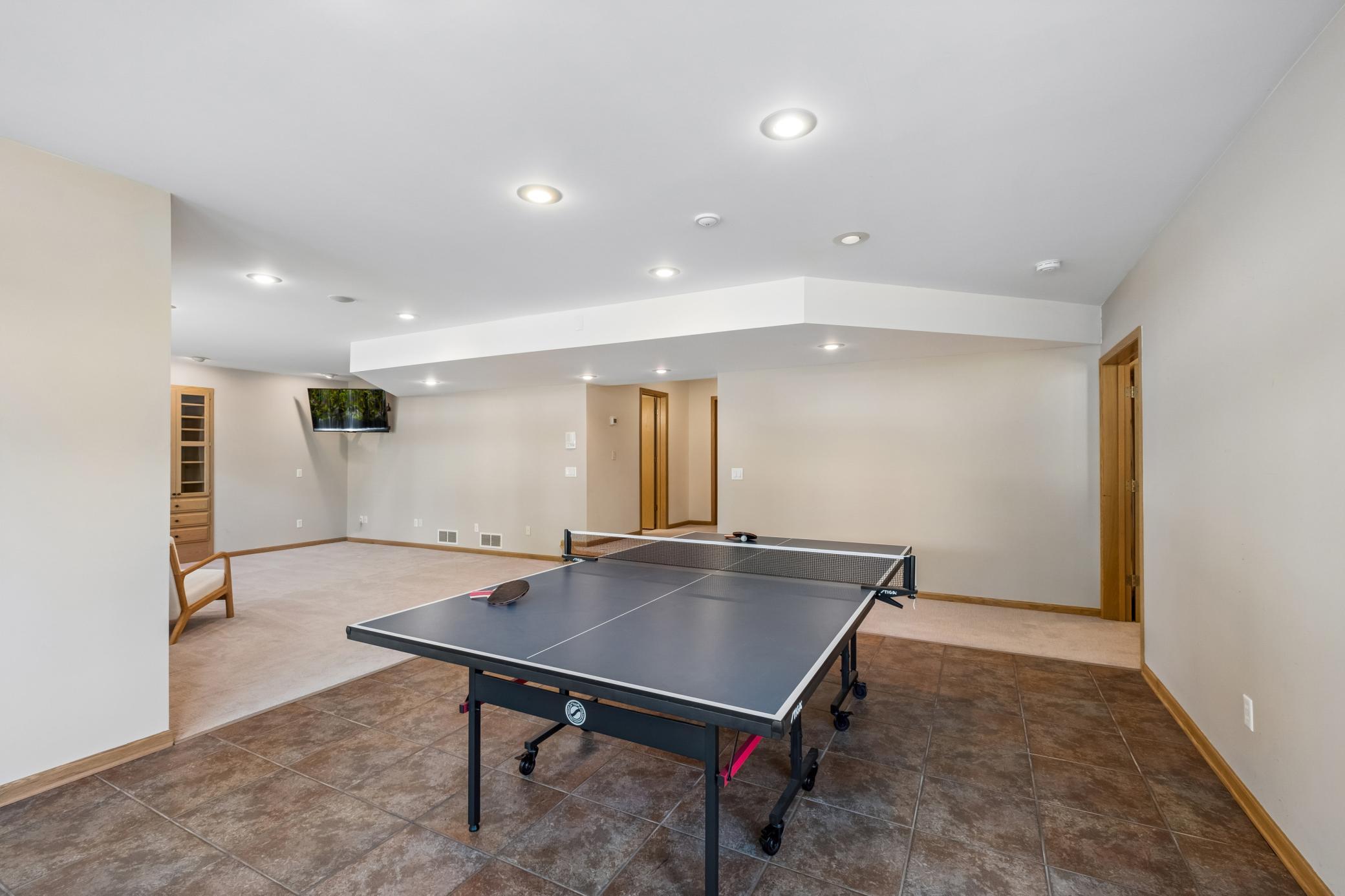 View of Residential at 2078 Royale Drive, Eagan MN 55122, Eagan (54 of 74) - Mike Wilen | Minnesota Team Real Estate