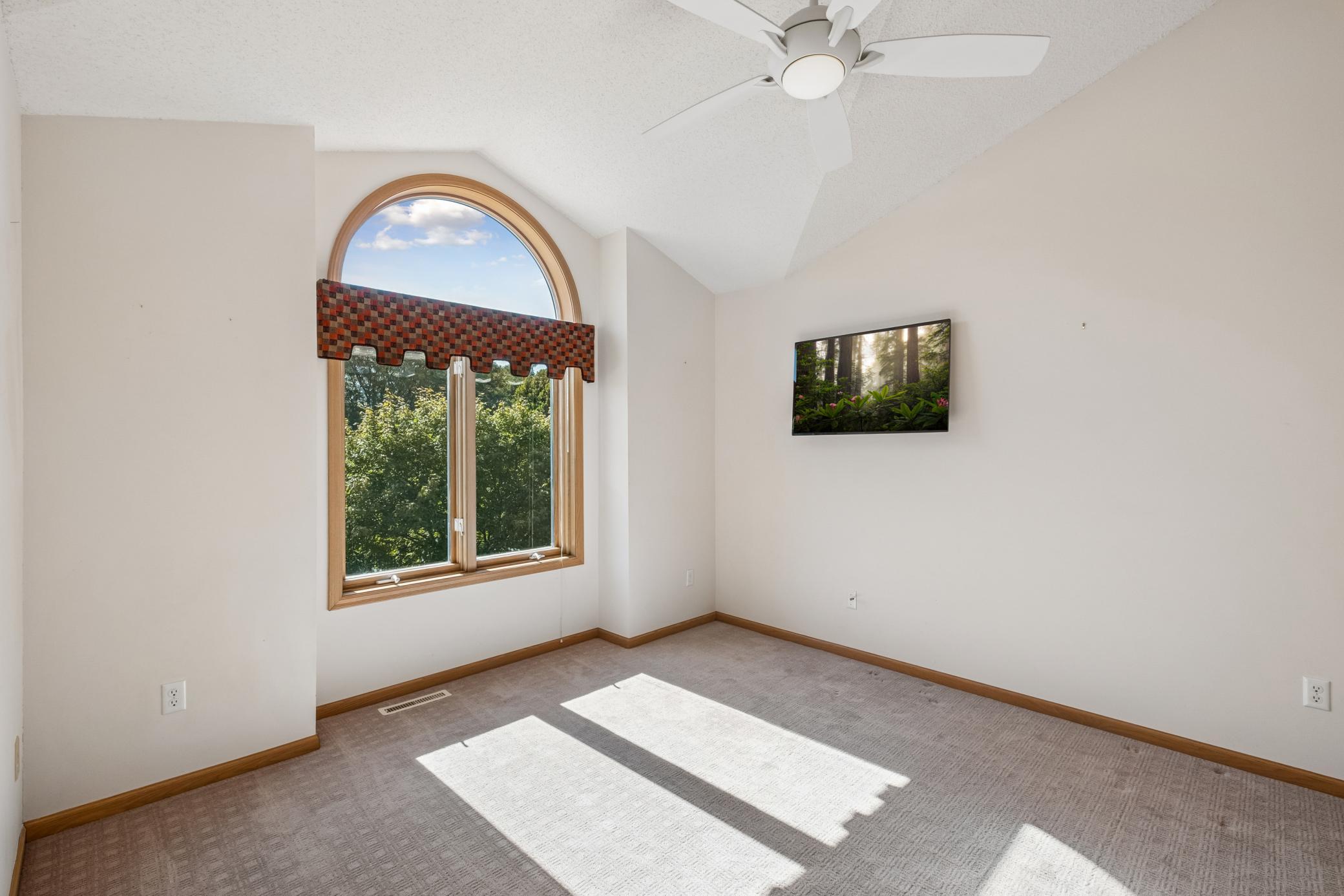 View of Residential at 2078 Royale Drive, Eagan MN 55122, Eagan (46 of 74) - Mike Wilen | Minnesota Team Real Estate