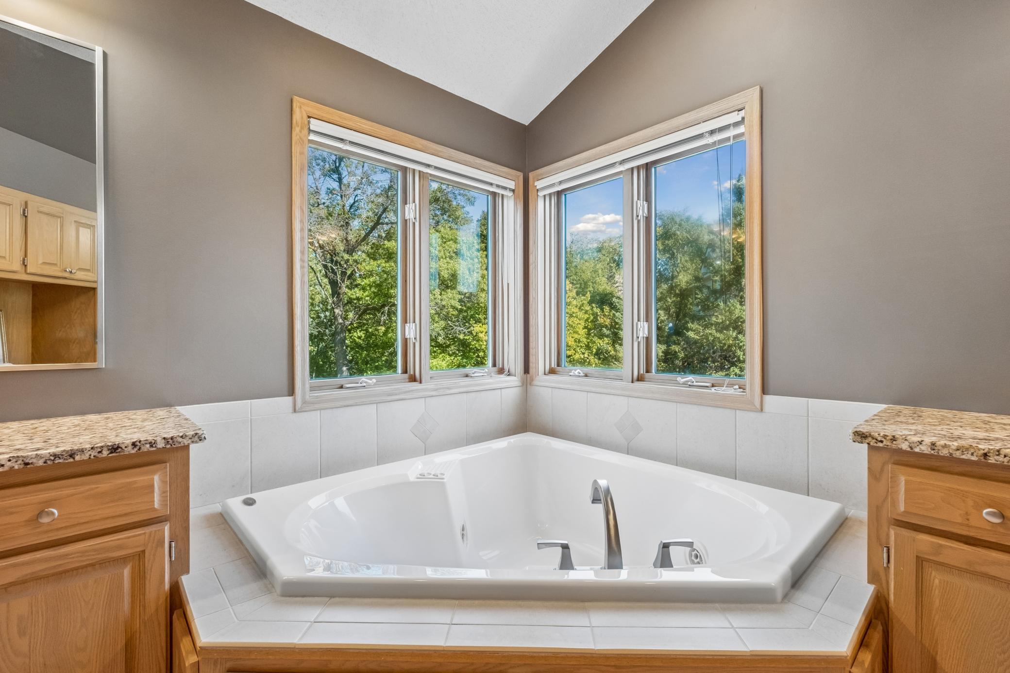 View of Residential at 2078 Royale Drive, Eagan MN 55122, Eagan (43 of 74) - Mike Wilen | Minnesota Team Real Estate
