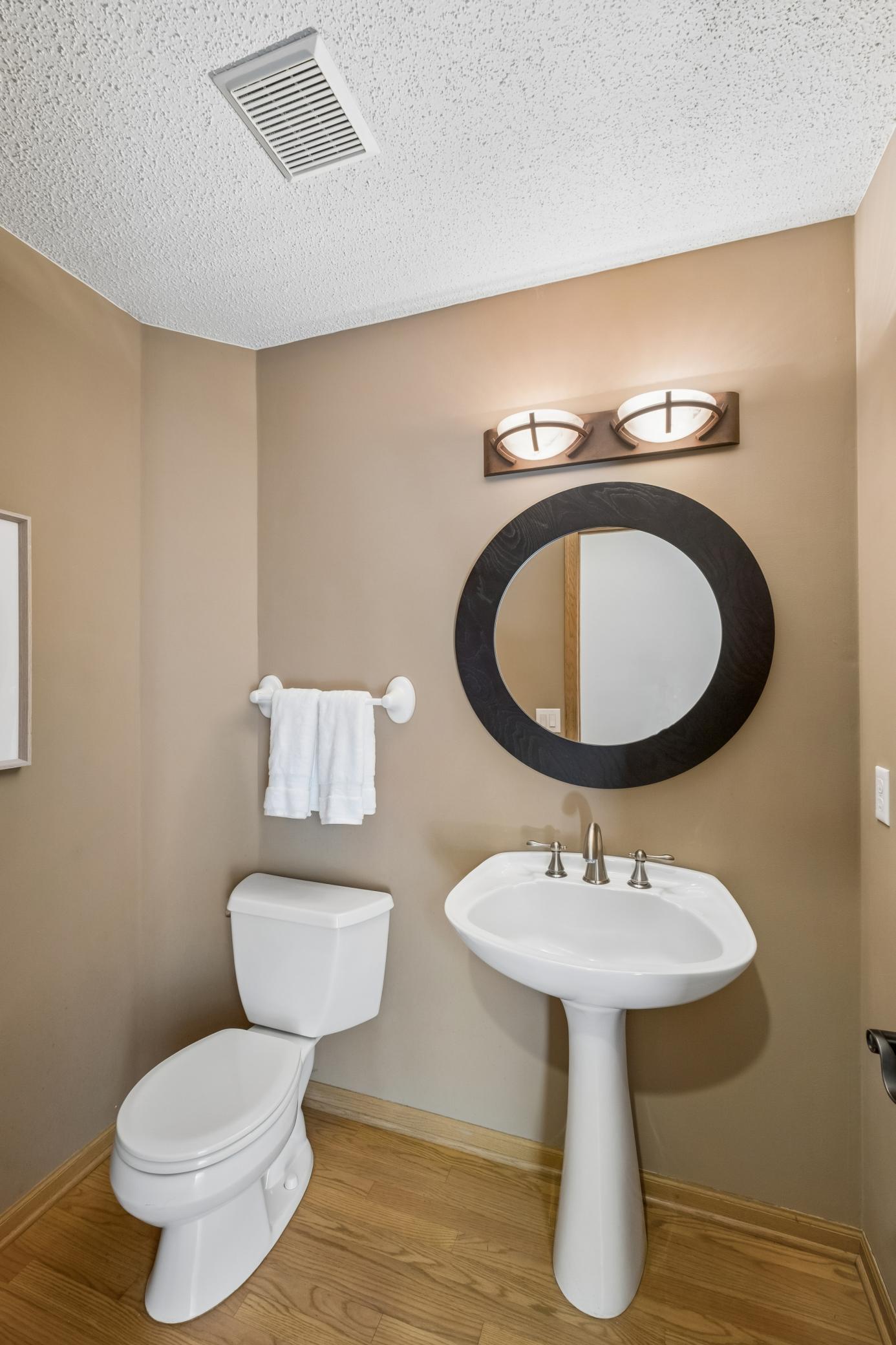 View of Residential at 2078 Royale Drive, Eagan MN 55122, Eagan (33 of 74) - Mike Wilen | Minnesota Team Real Estate