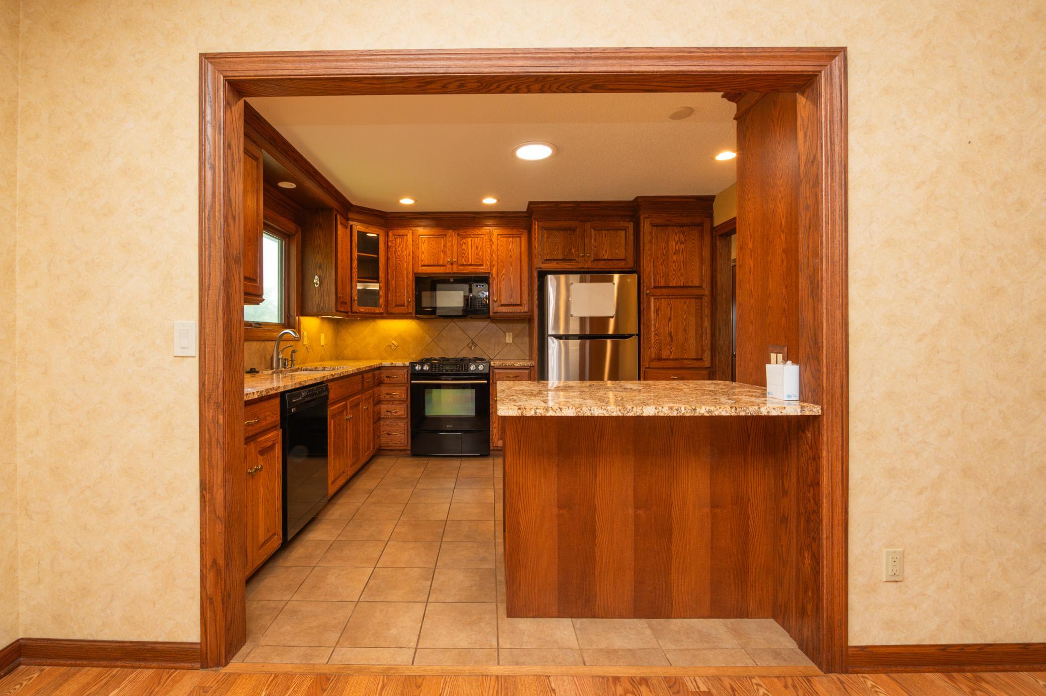 View of Residential at 1732 Evergreen Drive, Woodbury MN 55125, Woodbury (17 of 37) - Mike Wilen | Minnesota Team Real Estate