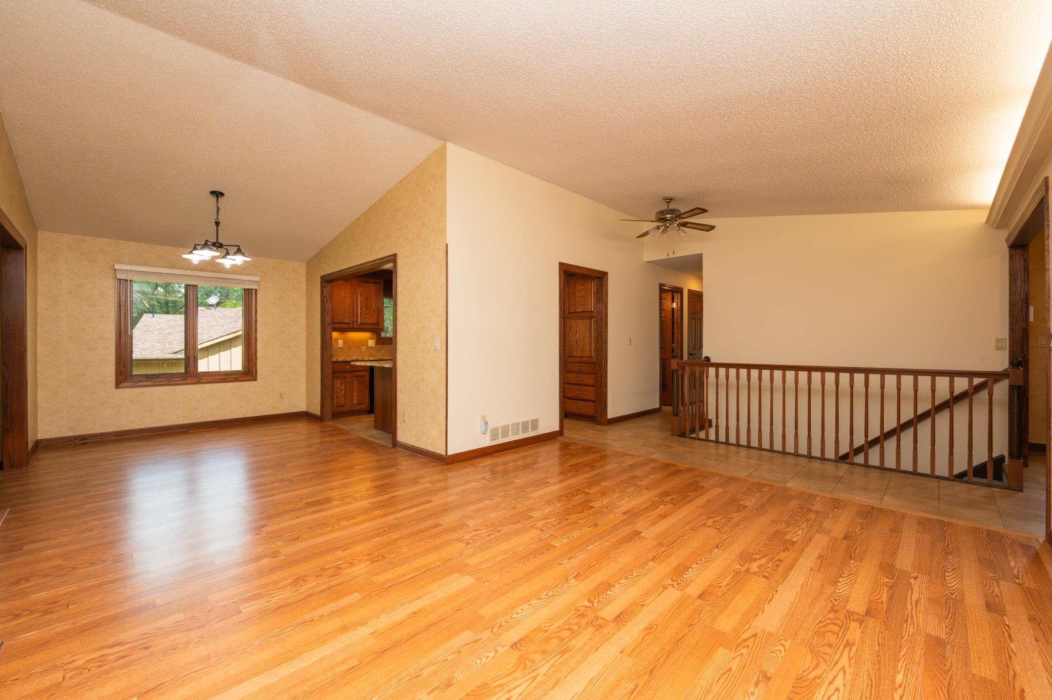View of Residential at 1732 Evergreen Drive, Woodbury MN 55125, Woodbury (7 of 37) - Mike Wilen | Minnesota Team Real Estate