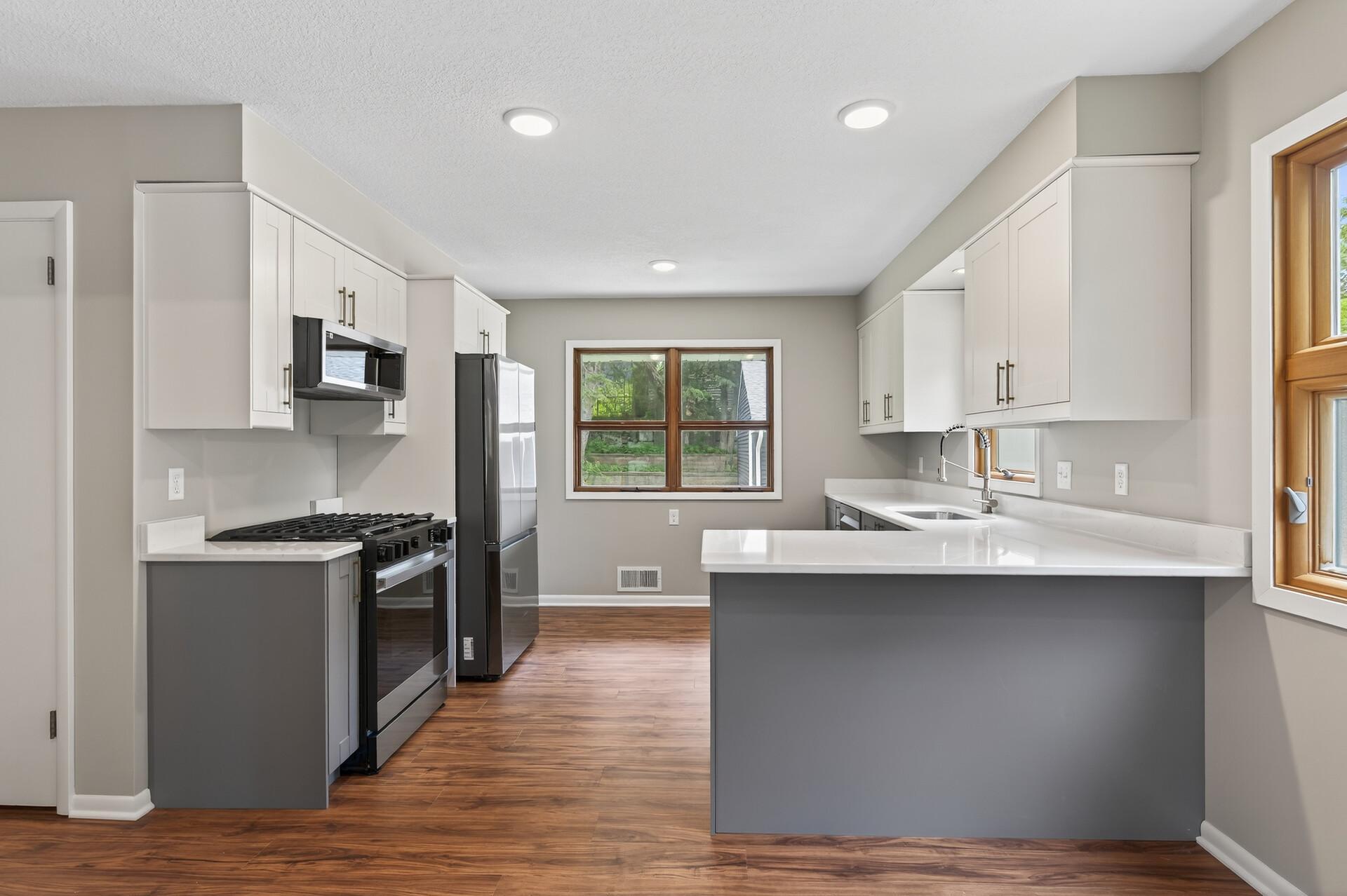 View of Residential at 509 Indiana Avenue, Golden Valley MN 55422, Golden Valley (11 of 49) - Mike Wilen | Minnesota Team Real Estate