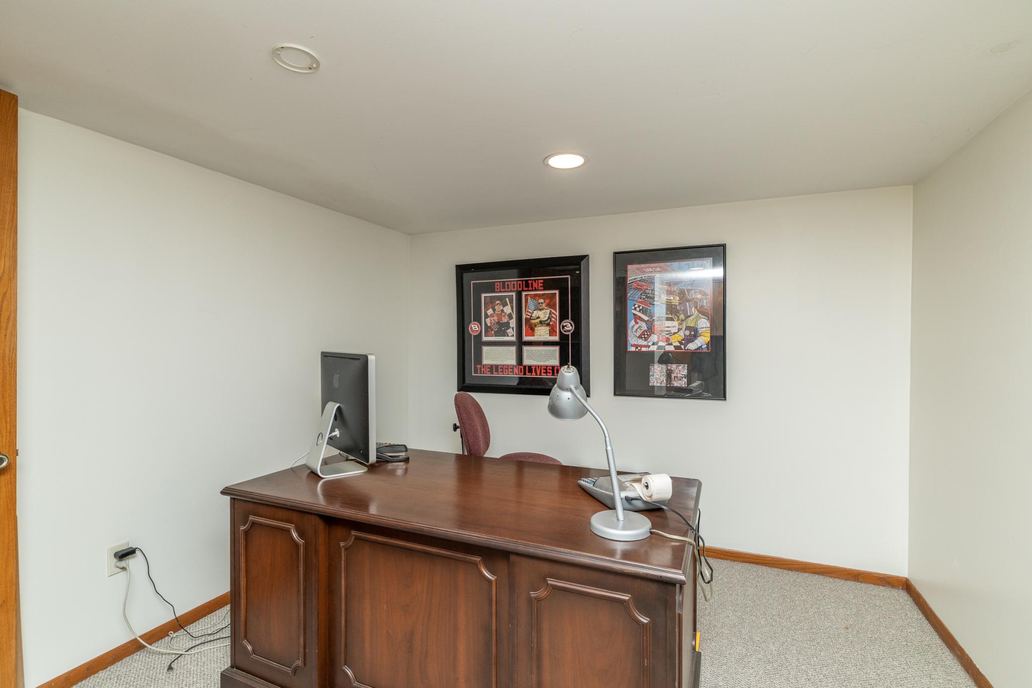 View of Residential at 1000 Mound Spring Terrace, Bloomington MN 55420, Bloomington (37 of 60) - Mike Wilen | Minnesota Team Real Estate