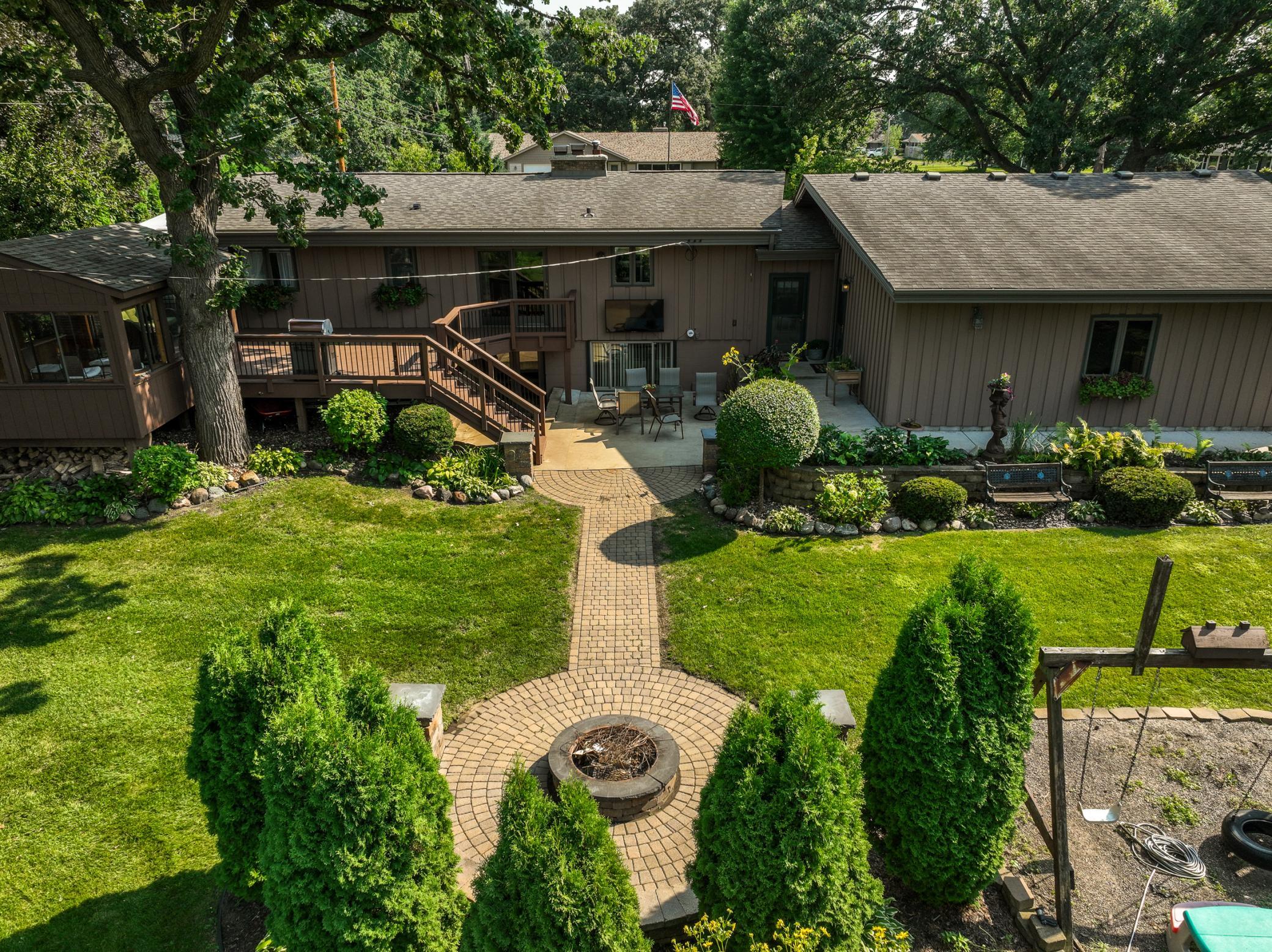 View of Residential at 1000 Mound Spring Terrace, Bloomington MN 55420, Bloomington (59 of 60) - Mike Wilen | Minnesota Team Real Estate