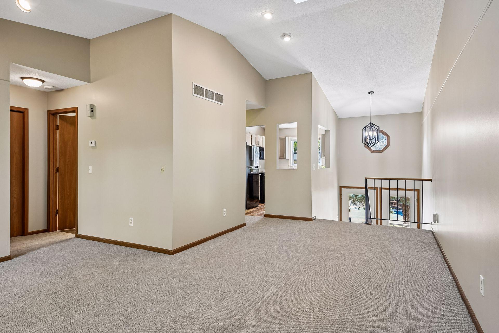 View of Residential at 7229 Bren Lane, Eden Prairie MN 55346, Eden Prairie (12 of 31) - Mike Wilen | Minnesota Team Real Estate