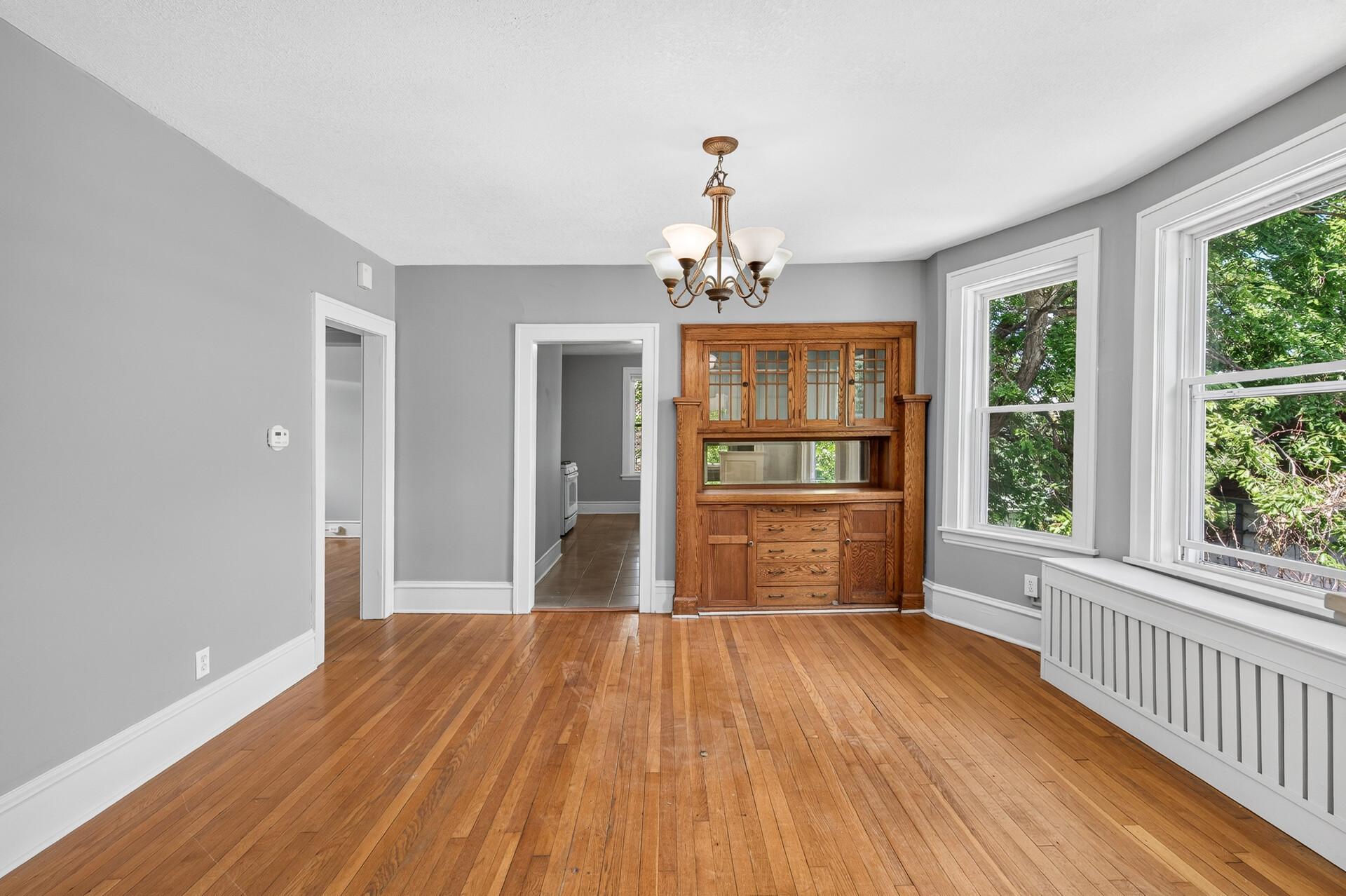 View of Residential Income at 757 Laurel Avenue, Saint Paul MN 55104, Saint Paul (21 of 52) - Mike Wilen | Minnesota Team Real Estate