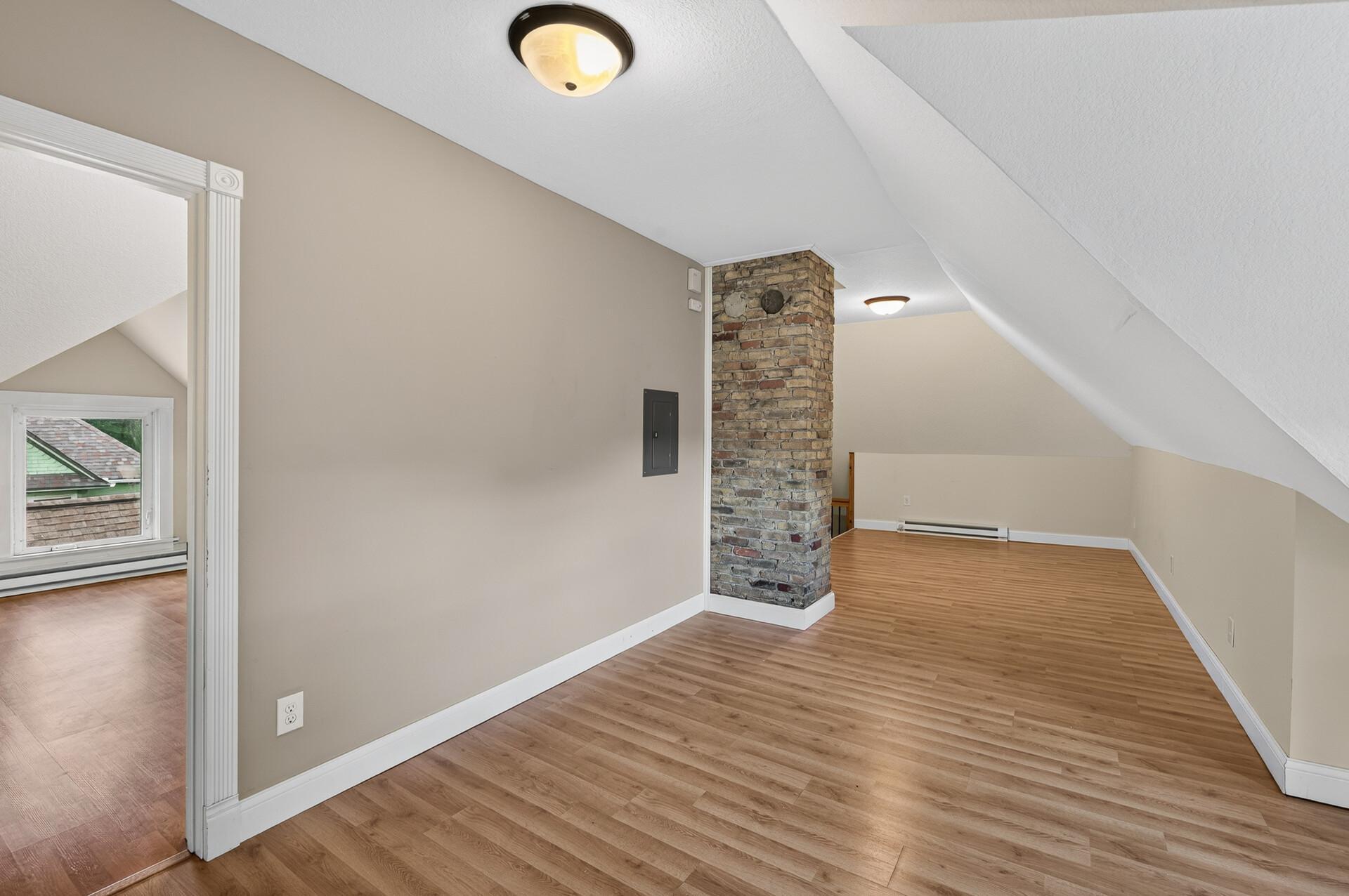 View of Residential Income at 757 Laurel Avenue, Saint Paul MN 55104, Saint Paul (37 of 52) - Mike Wilen | Minnesota Team Real Estate