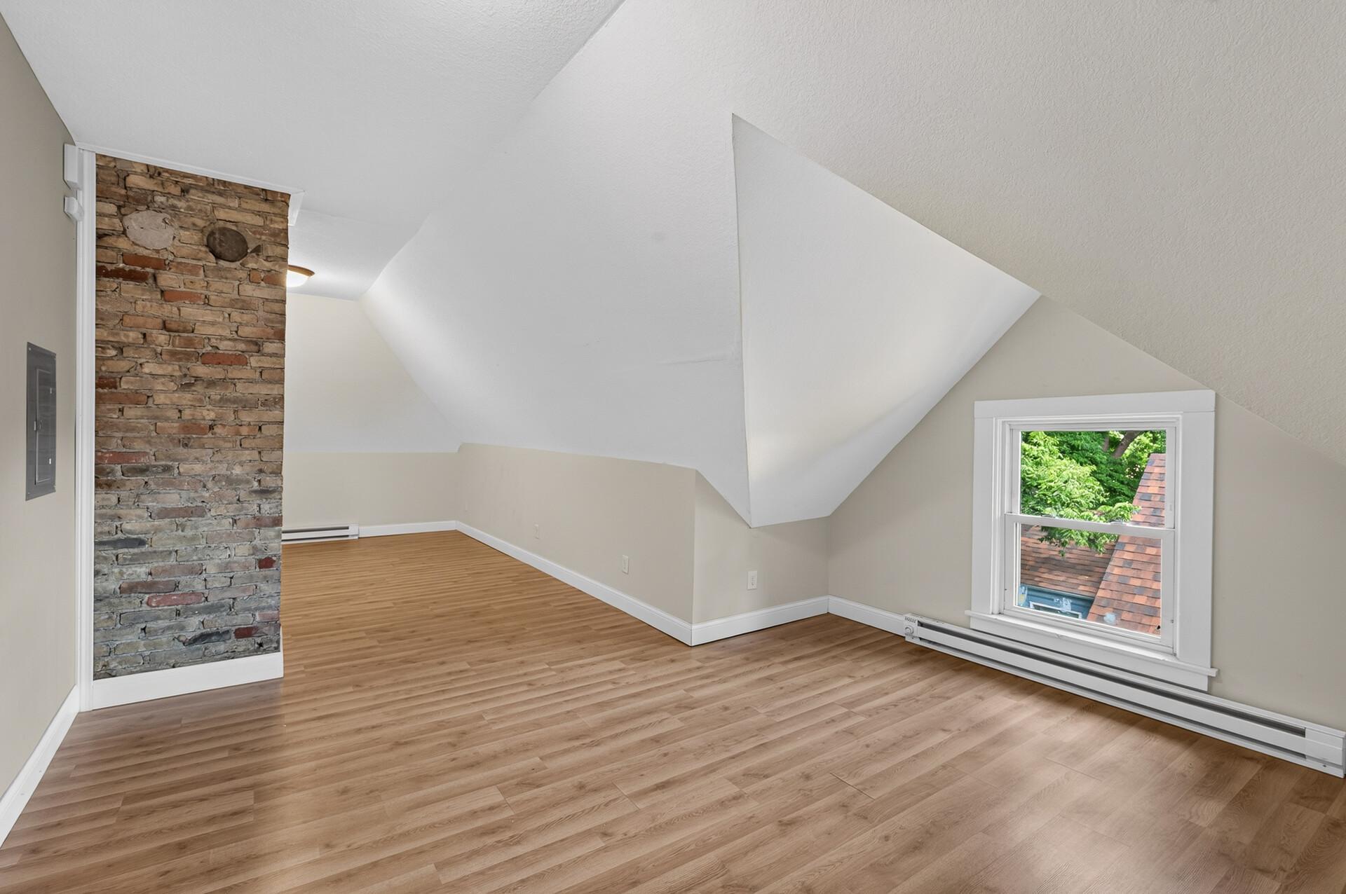 View of Residential Income at 757 Laurel Avenue, Saint Paul MN 55104, Saint Paul (38 of 52) - Mike Wilen | Minnesota Team Real Estate